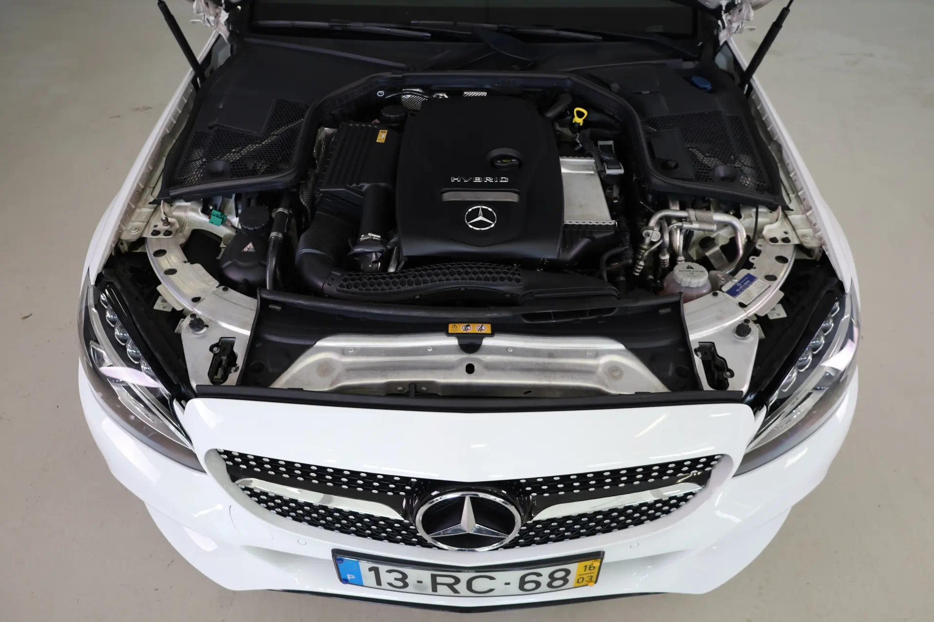 Mercedes-Benz C 350 e 9