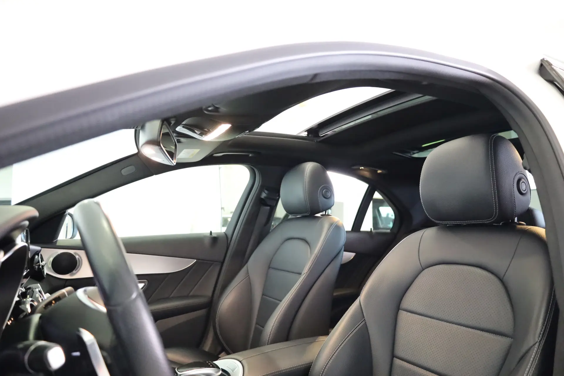 Mercedes-Benz C 350 e 24