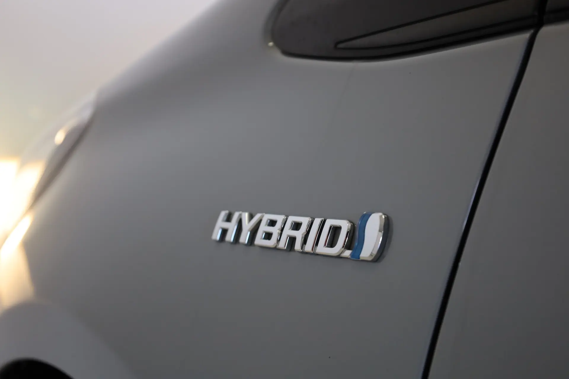 Toyota Yaris 1.5 HSD GR Sport 16