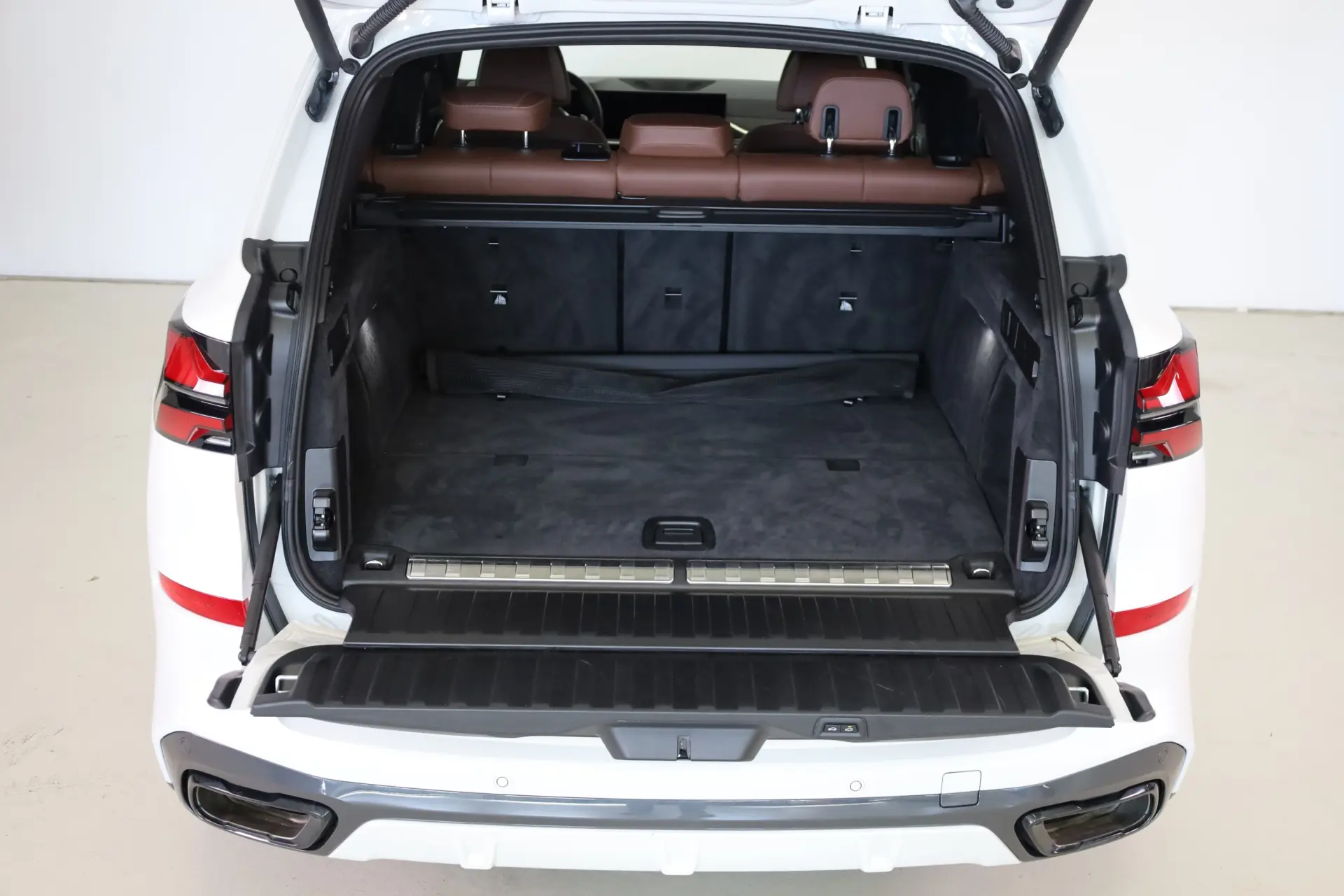 BMW X5 50 e xDrive Pack M Desportivo Pro 21