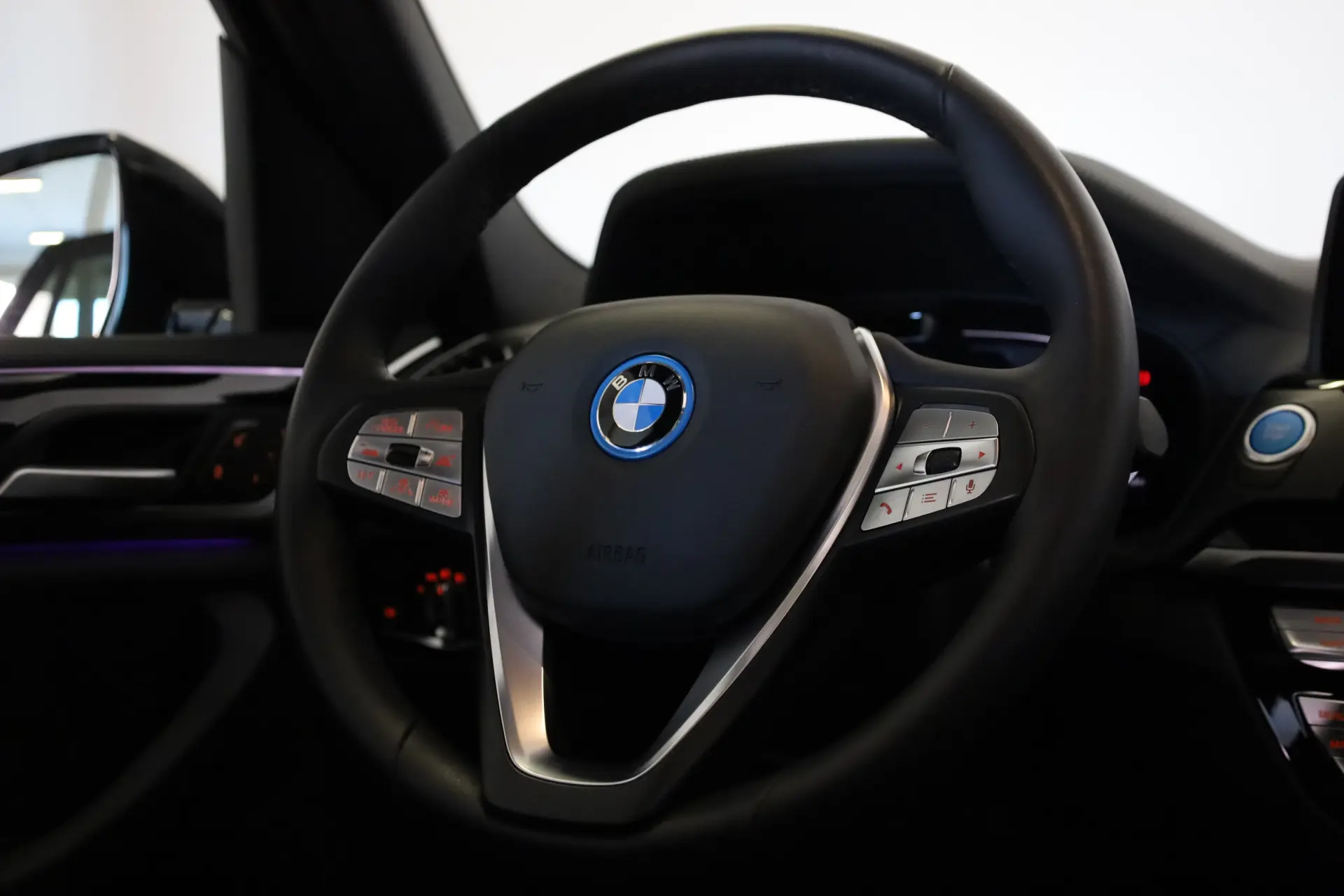 BMW iX3 Inspiring 6