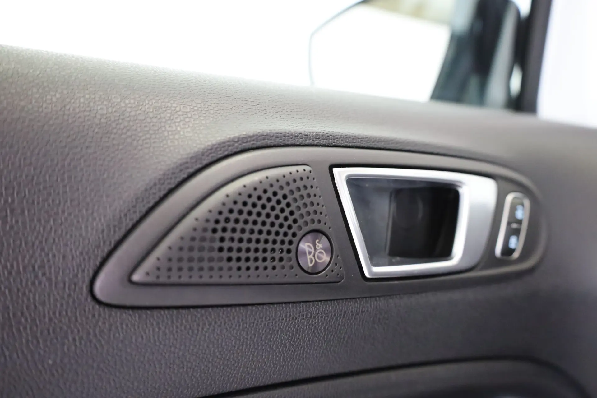 Ford EcoSport 1.0 EcoBoost ST-Line Plus 28