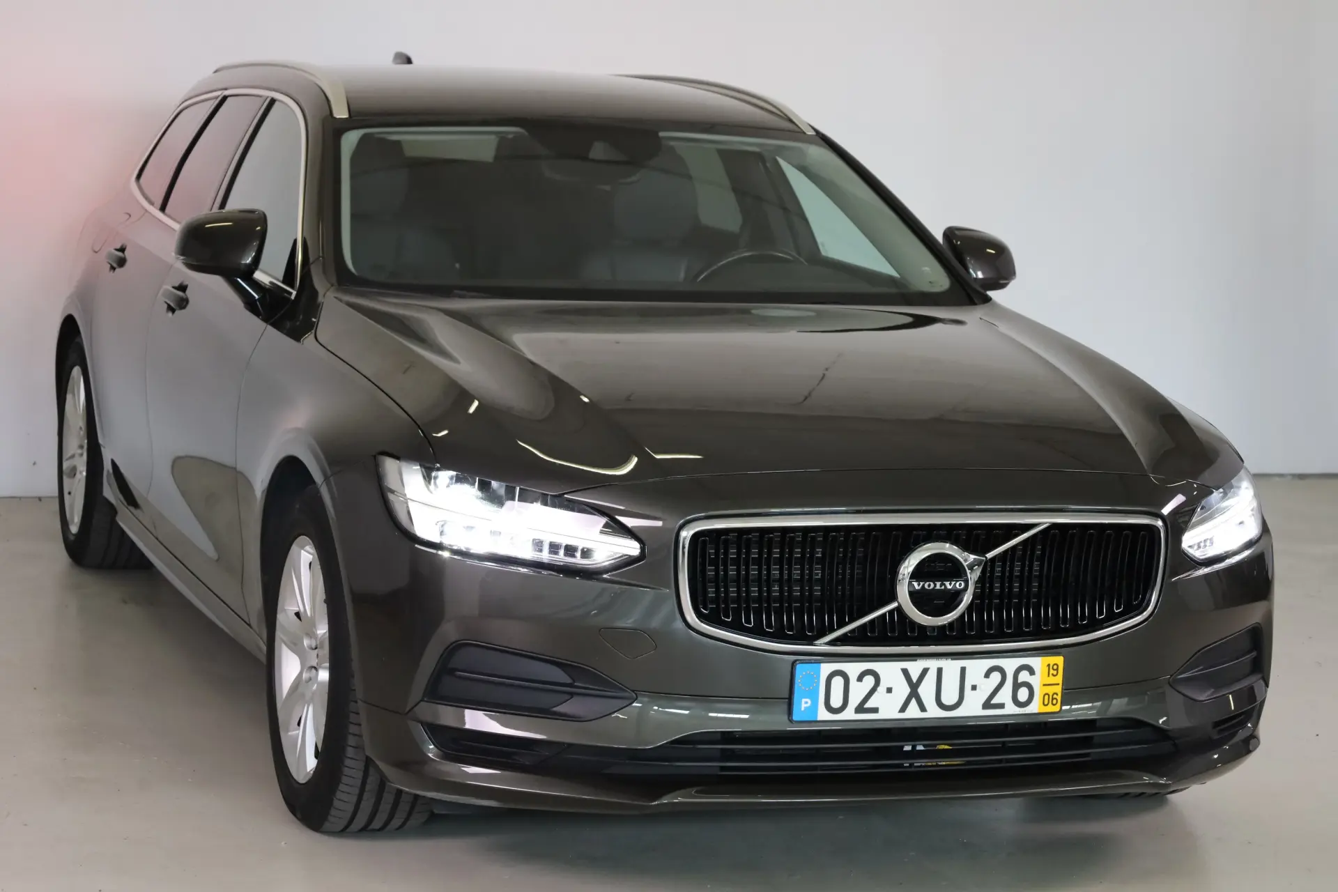 Volvo V90 2.0 D4 Momentum Plus Geartronic 7