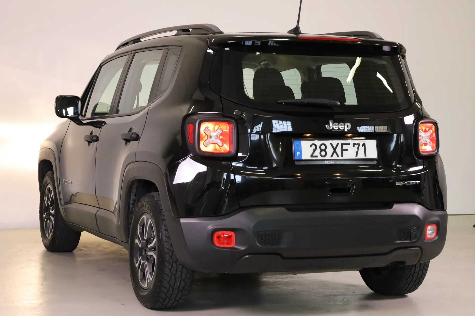Jeep Renegade 1.0 T Sport 13