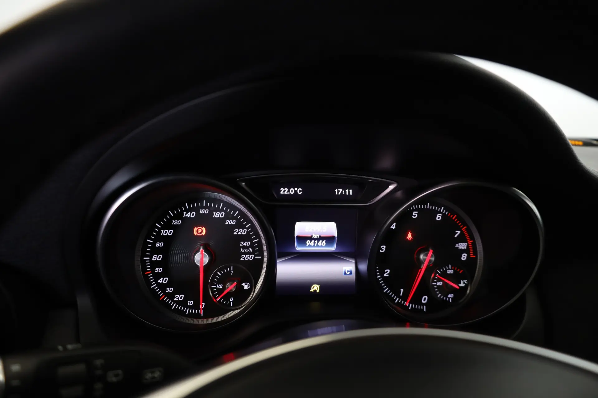 Mercedes-Benz GLA 180 Edition 1 32