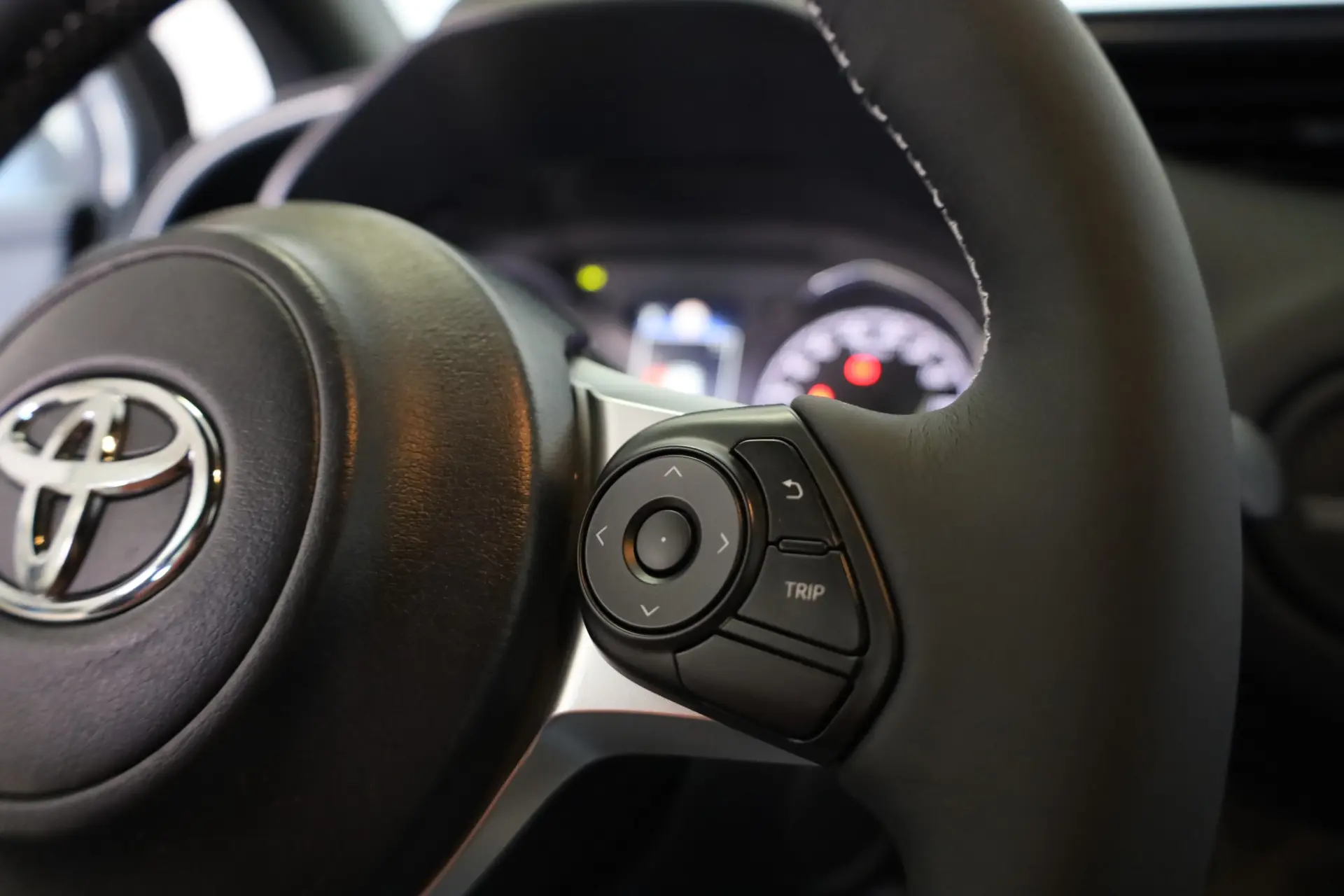 Toyota Yaris 1.5 HSD GR Sport 38