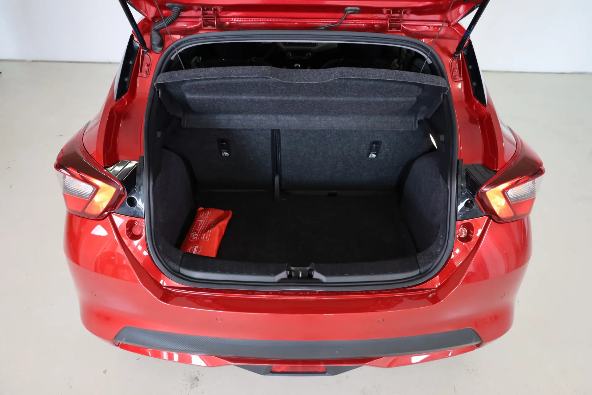Nissan Micra 1.0 IG-T N-Connecta 20