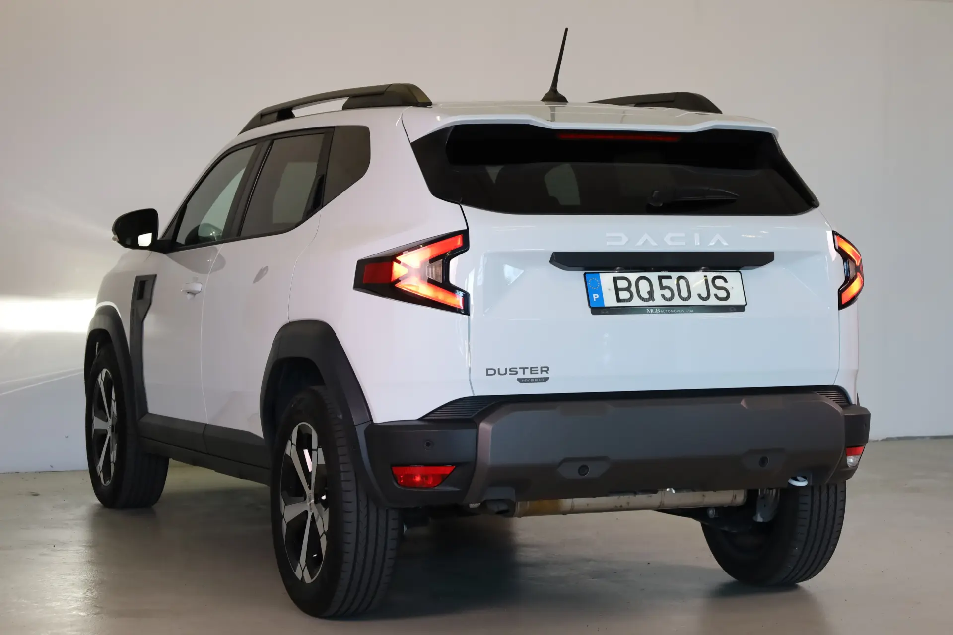 Dacia Duster 1.6 Hybrid Journey 15