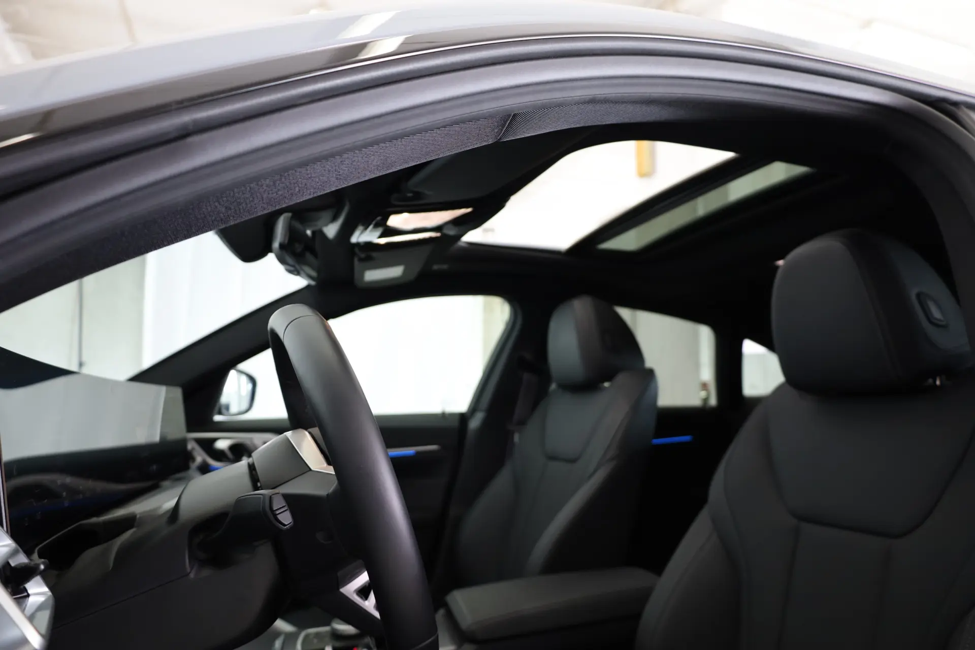 BMW i4 eDrive40 Edição Desportiva M 6