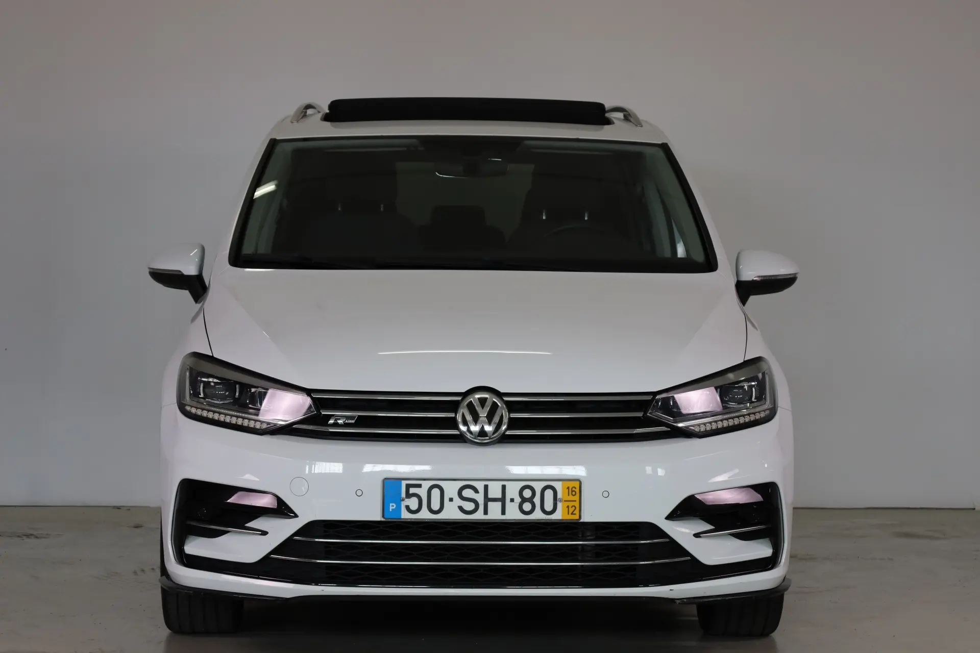 Volkswagen Touran 1.6 TDI R-Line DSG 2