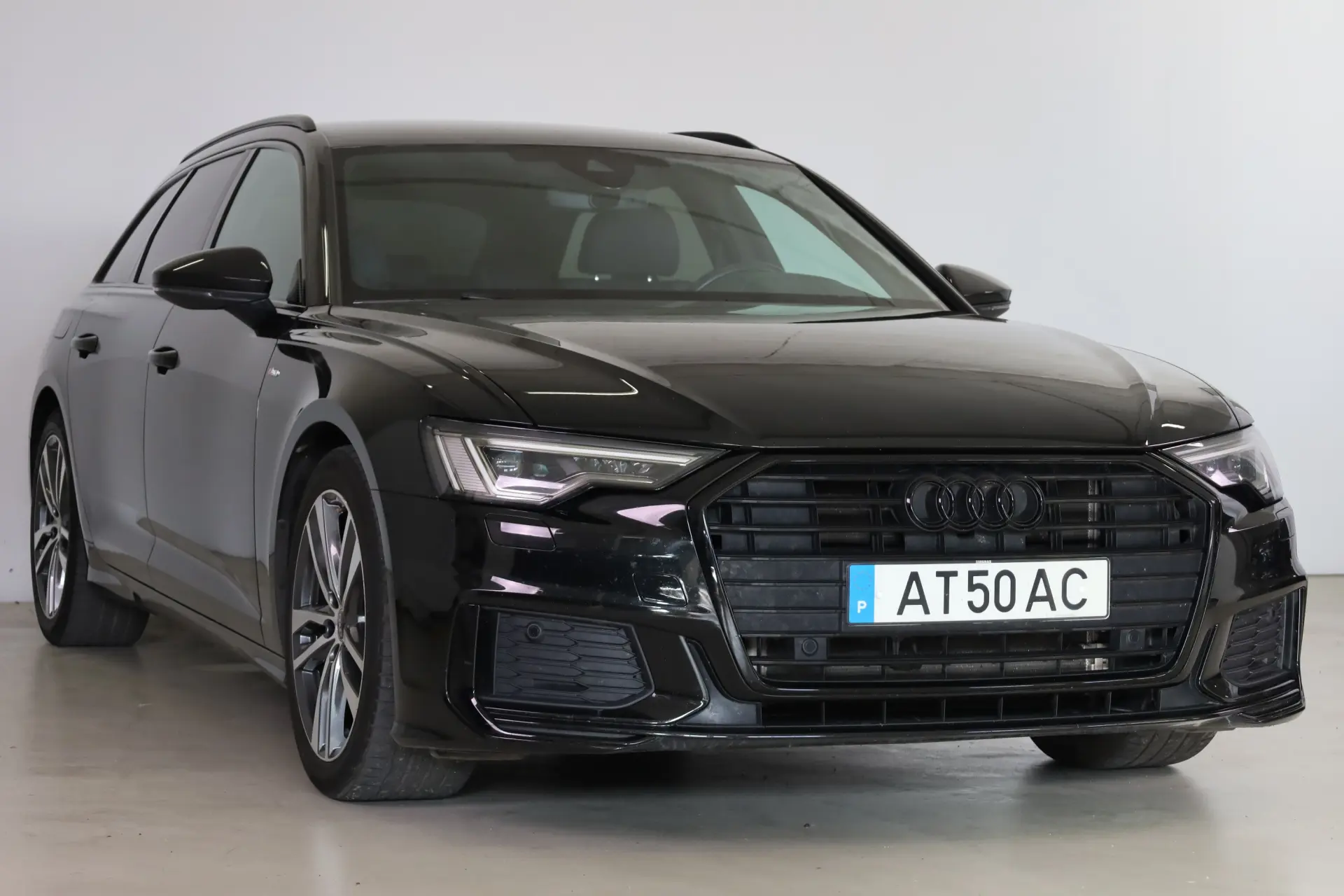Audi A6 Avant 40 TDI S line S tronic 1