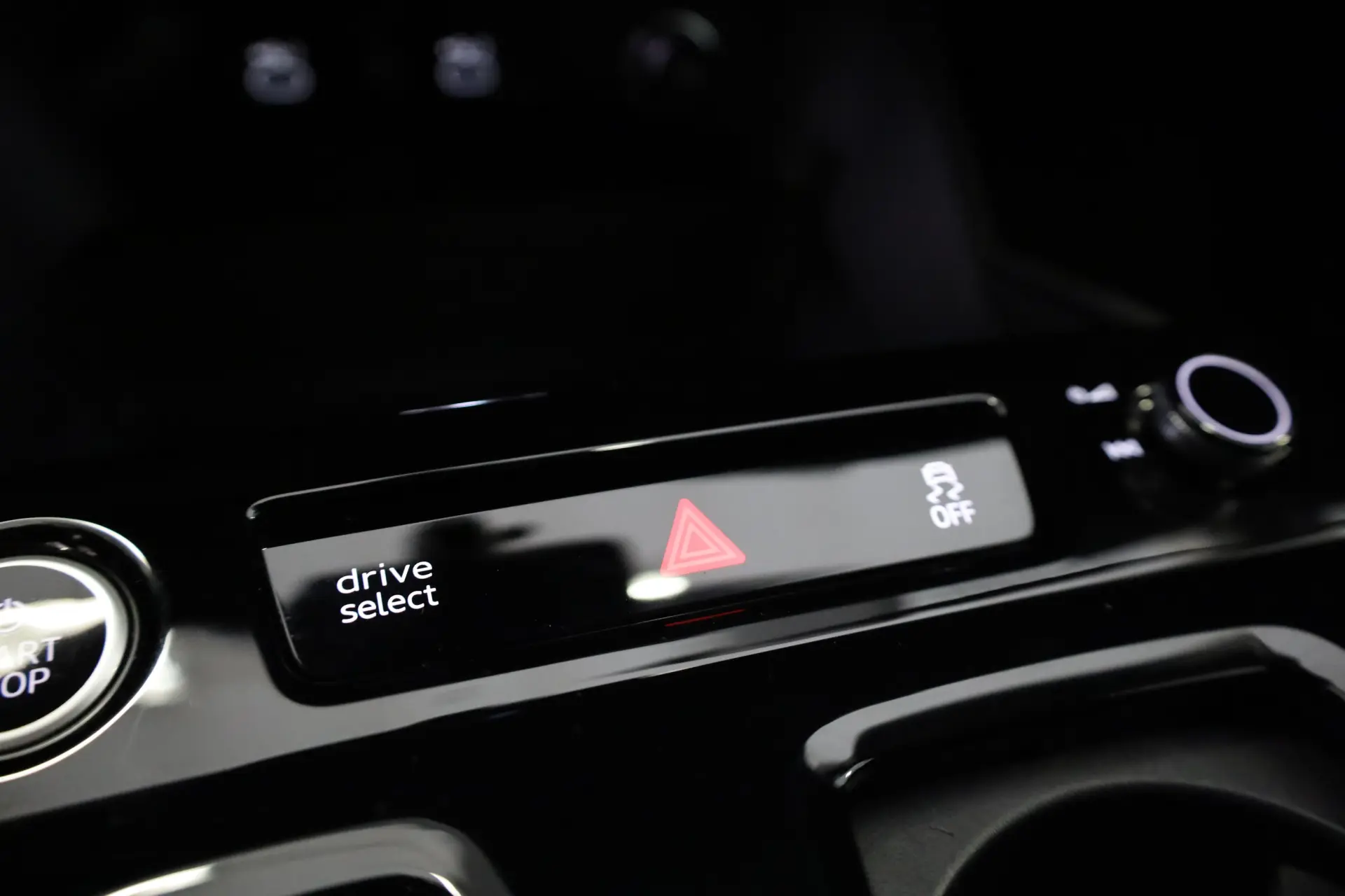 Audi A6 Avant e-tron 100 kWh Performance SE Business Plus Electric Days 36