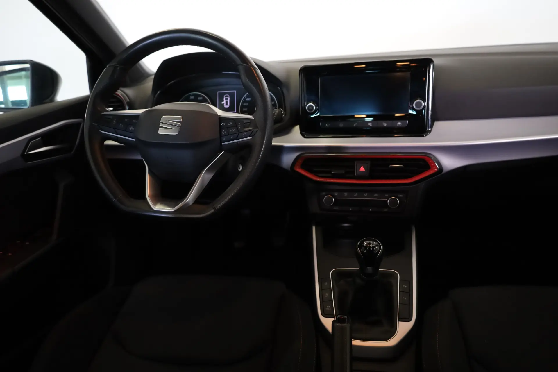 SEAT Arona 1.0 TSI FR 29