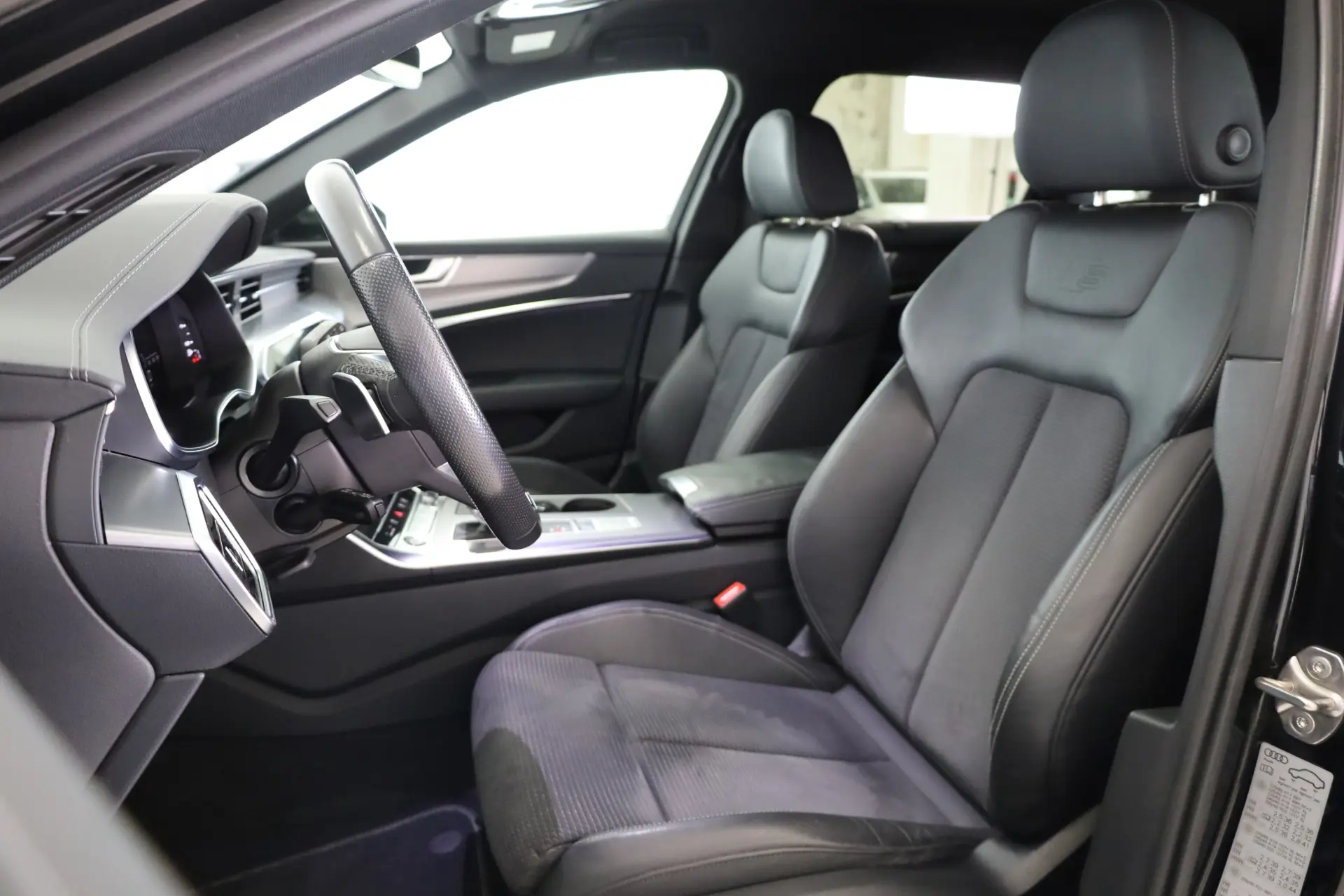 Audi A6 Avant 40 TDI S line S tronic 25