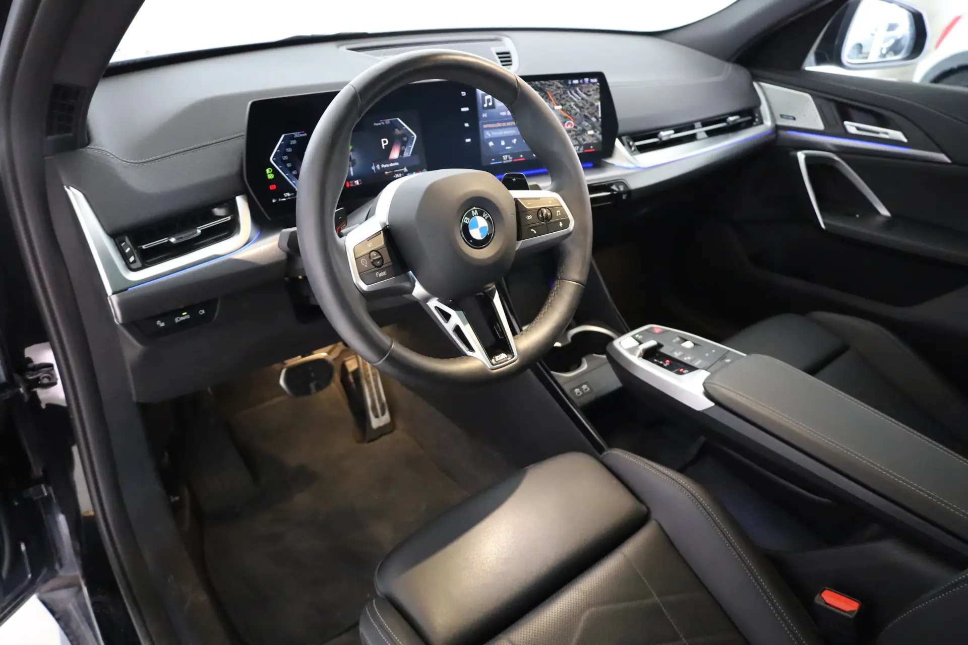 BMW X2 sDrive20i Pack Desportivo M Pro 6