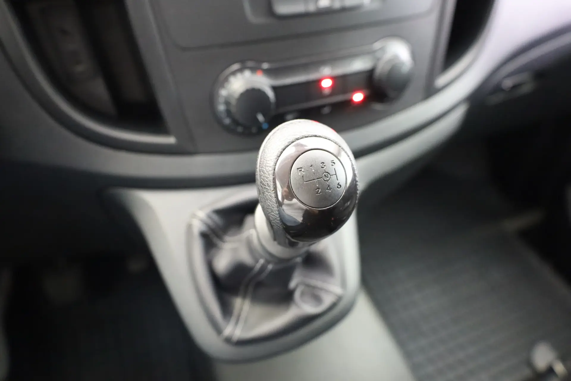 Mercedes-Benz Vito Tourer (BlueTEC) Extra-Longa PRO 36