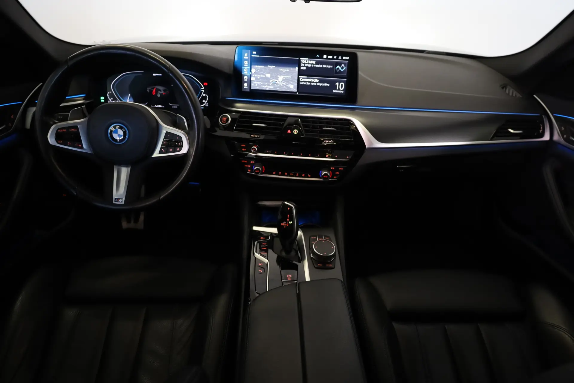 BMW 530 e Pack Desportivo M 5
