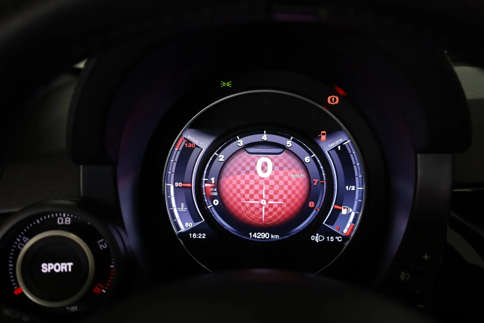 Abarth 595C 1.4 T-Jet 595 22