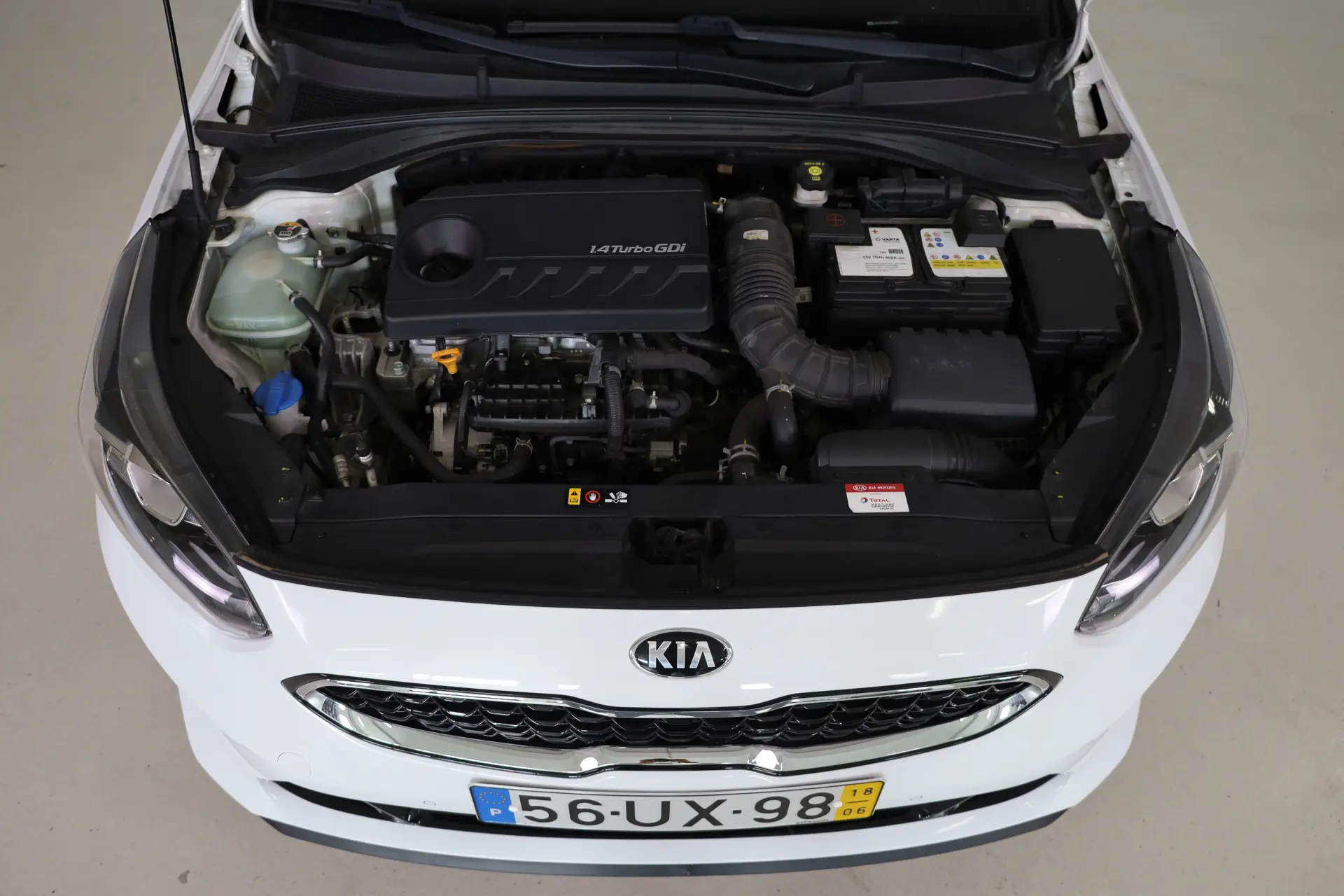 Kia Ceed 1.4 T-GDI TX+SRF 7DCT 10