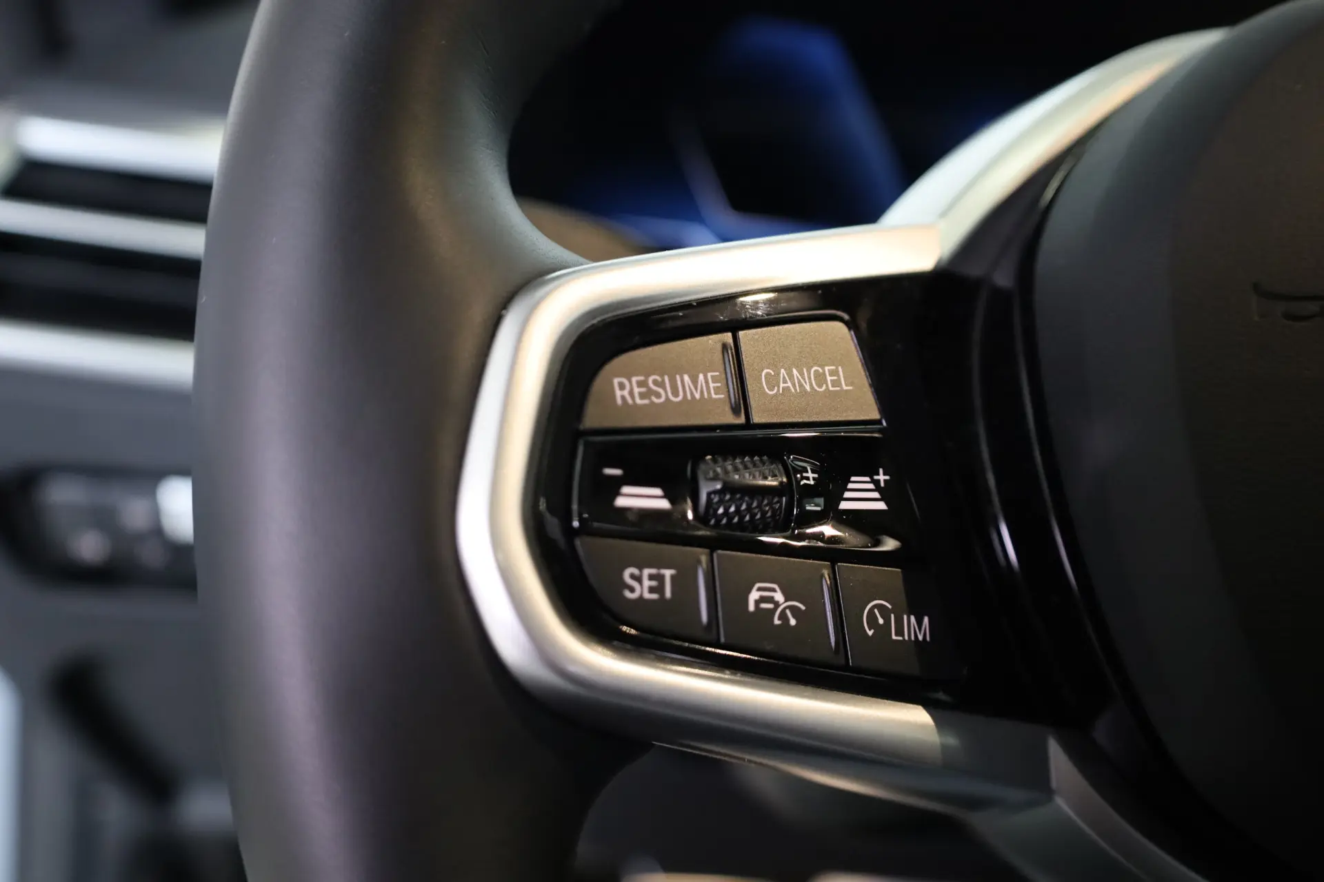 BMW i4 eDrive40 Edição Desportiva M 38