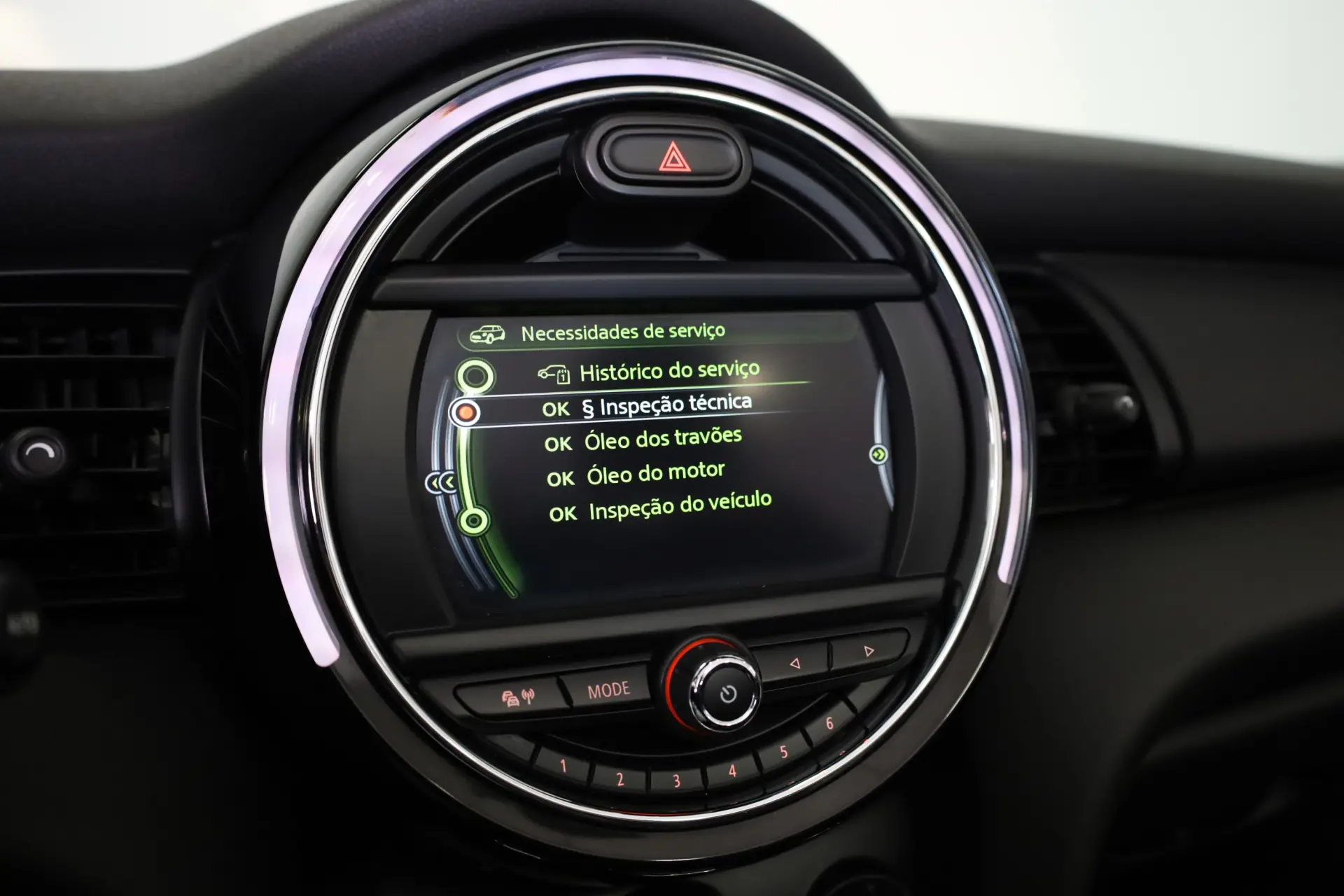 MINI Cabrio One Sport Edition 38