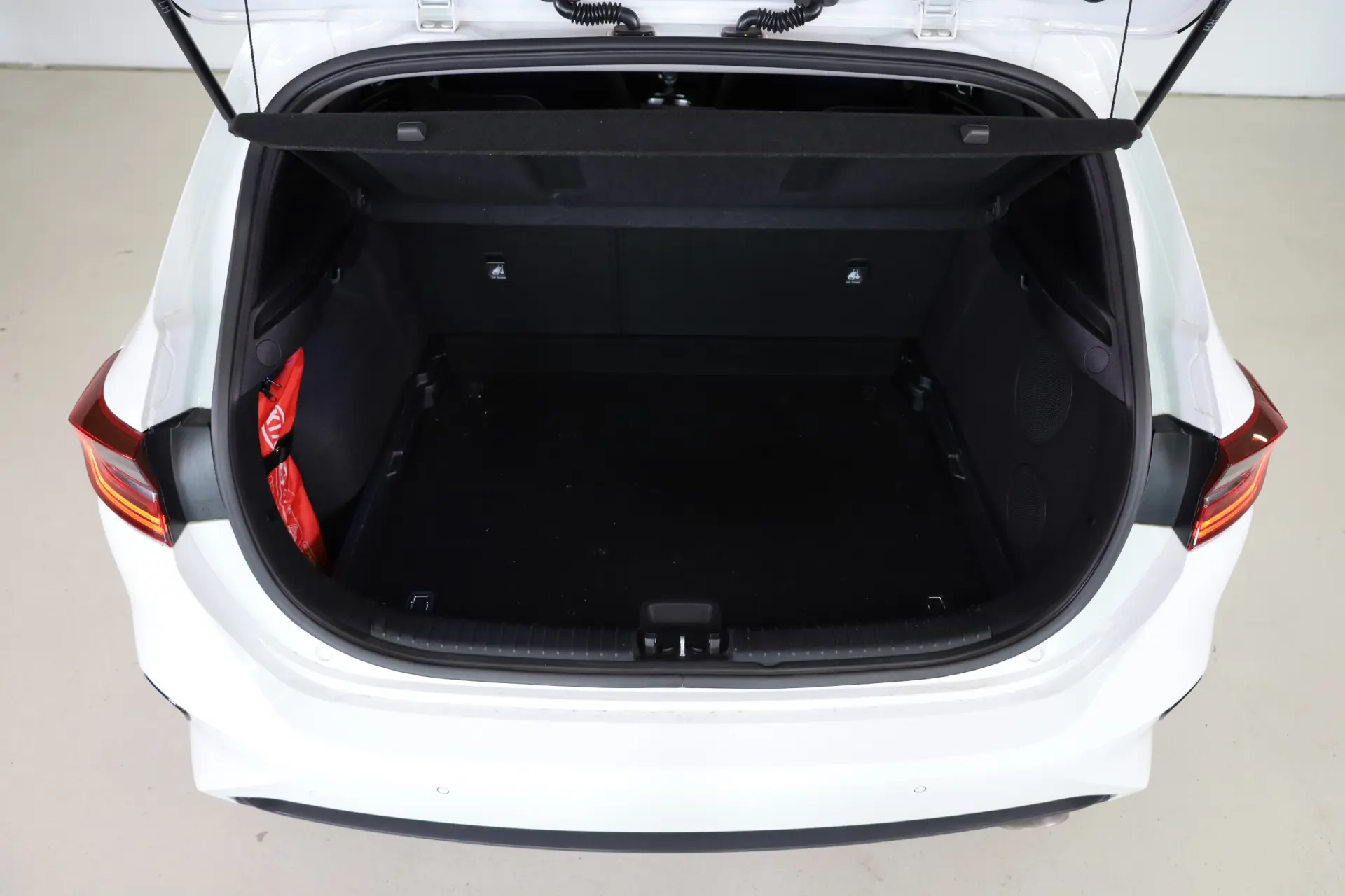 Kia Ceed 1.4 T-GDI TX+SRF 7DCT 23