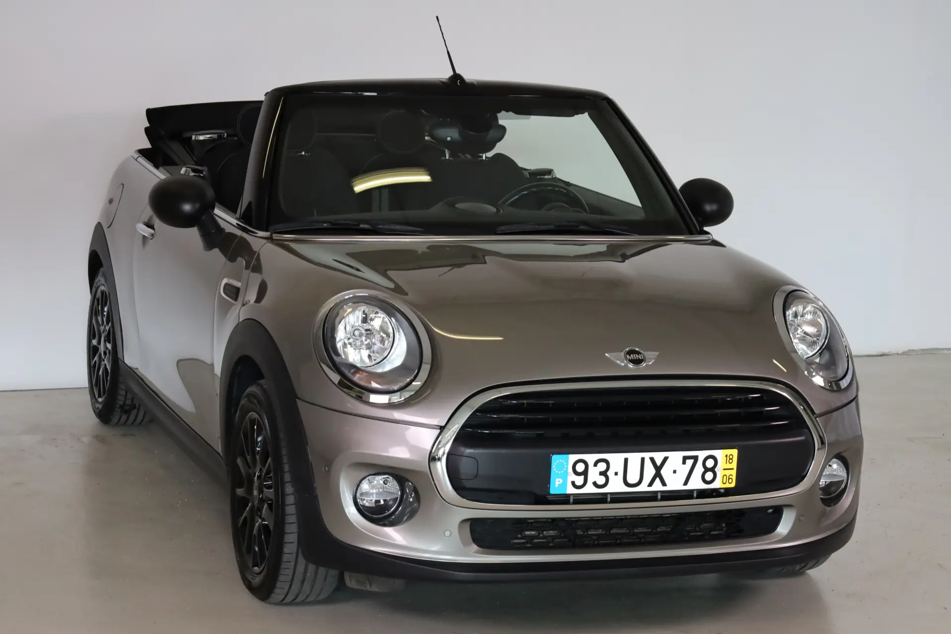 MINI Cabrio One Sport Edition 7