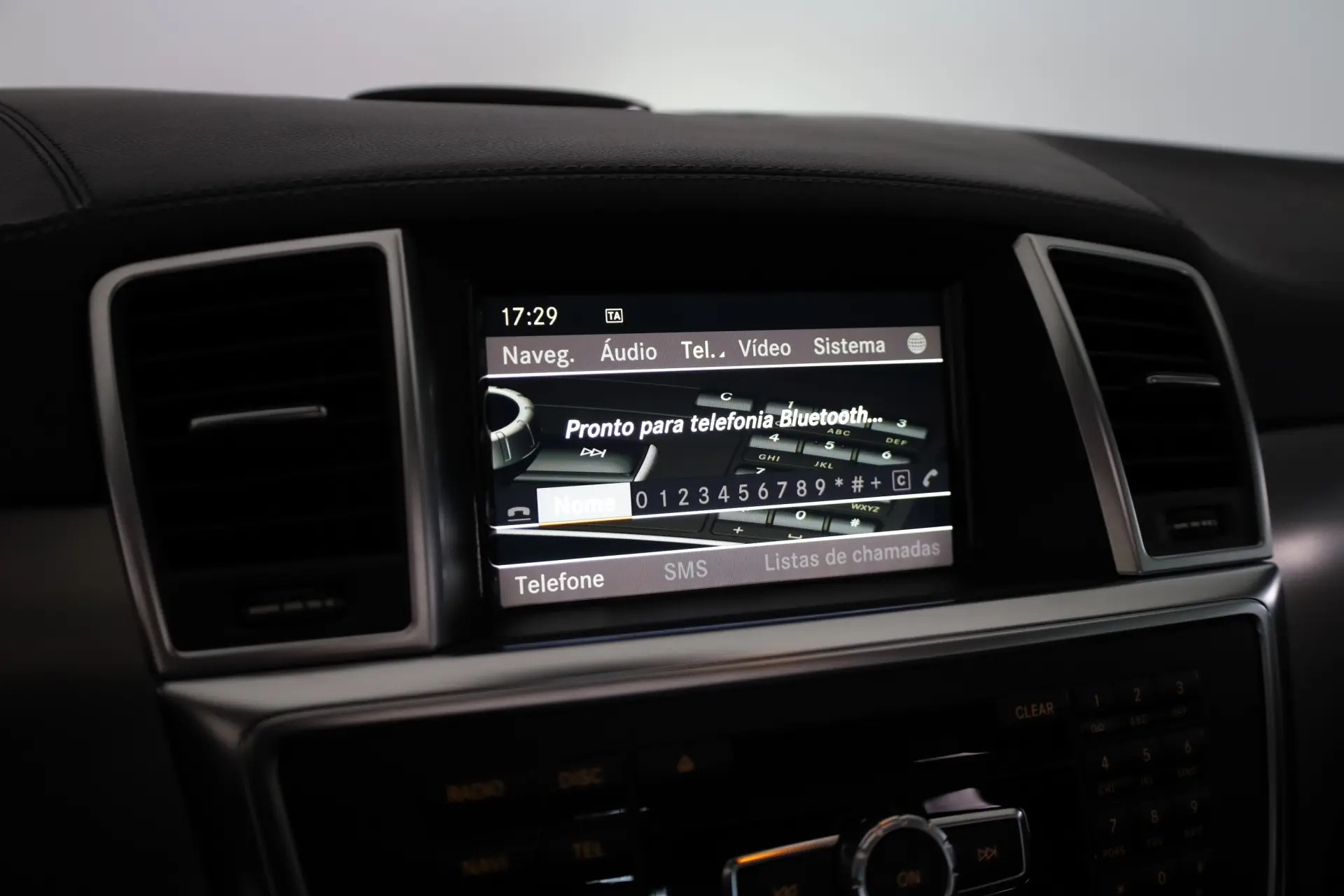 Mercedes-Benz ML 63 AMG 4Matic SpeedshiftFT 7G-TRONIC Performance Package 39