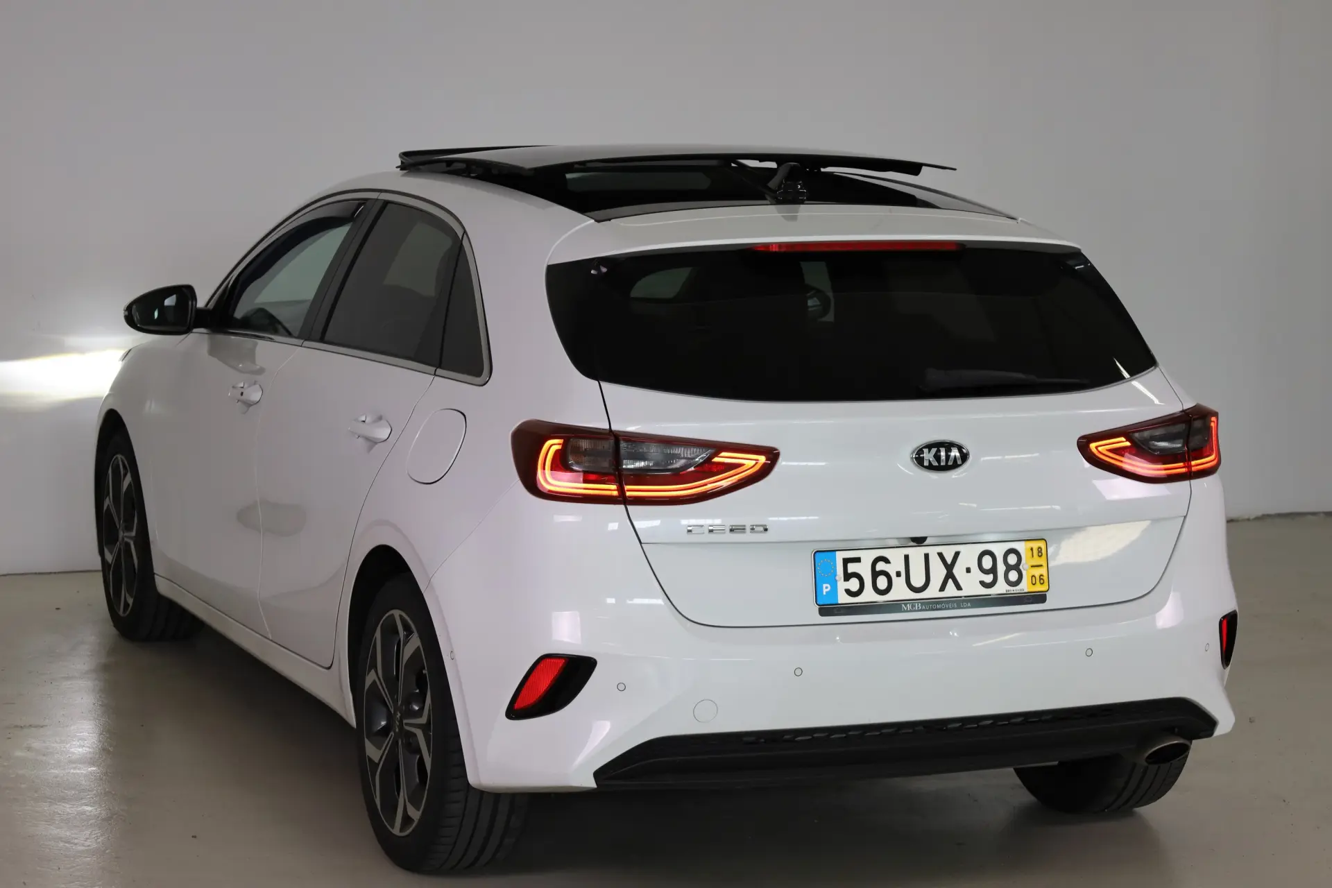 Kia Ceed 1.4 T-GDI TX+SRF 7DCT 16