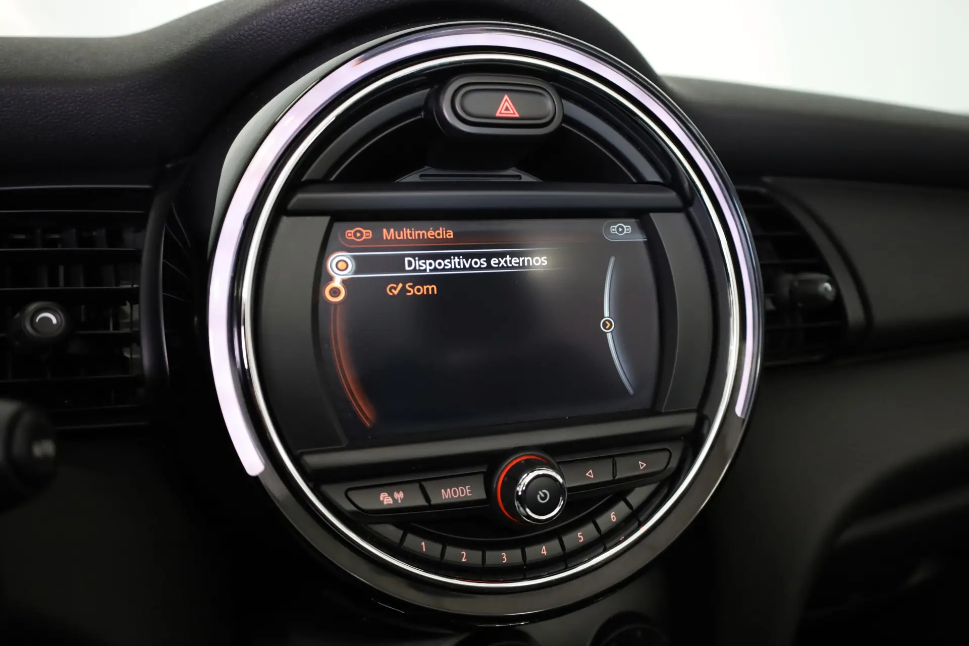 MINI Cabrio One Sport Edition 33