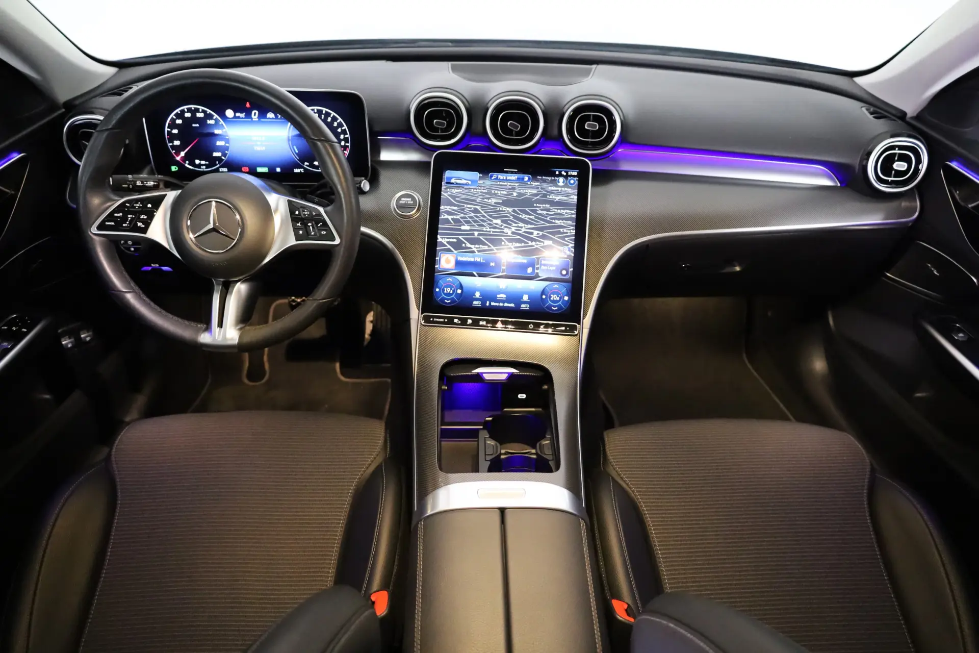 Mercedes-Benz C 300 e T 9G-TRONIC Avantgarde 23