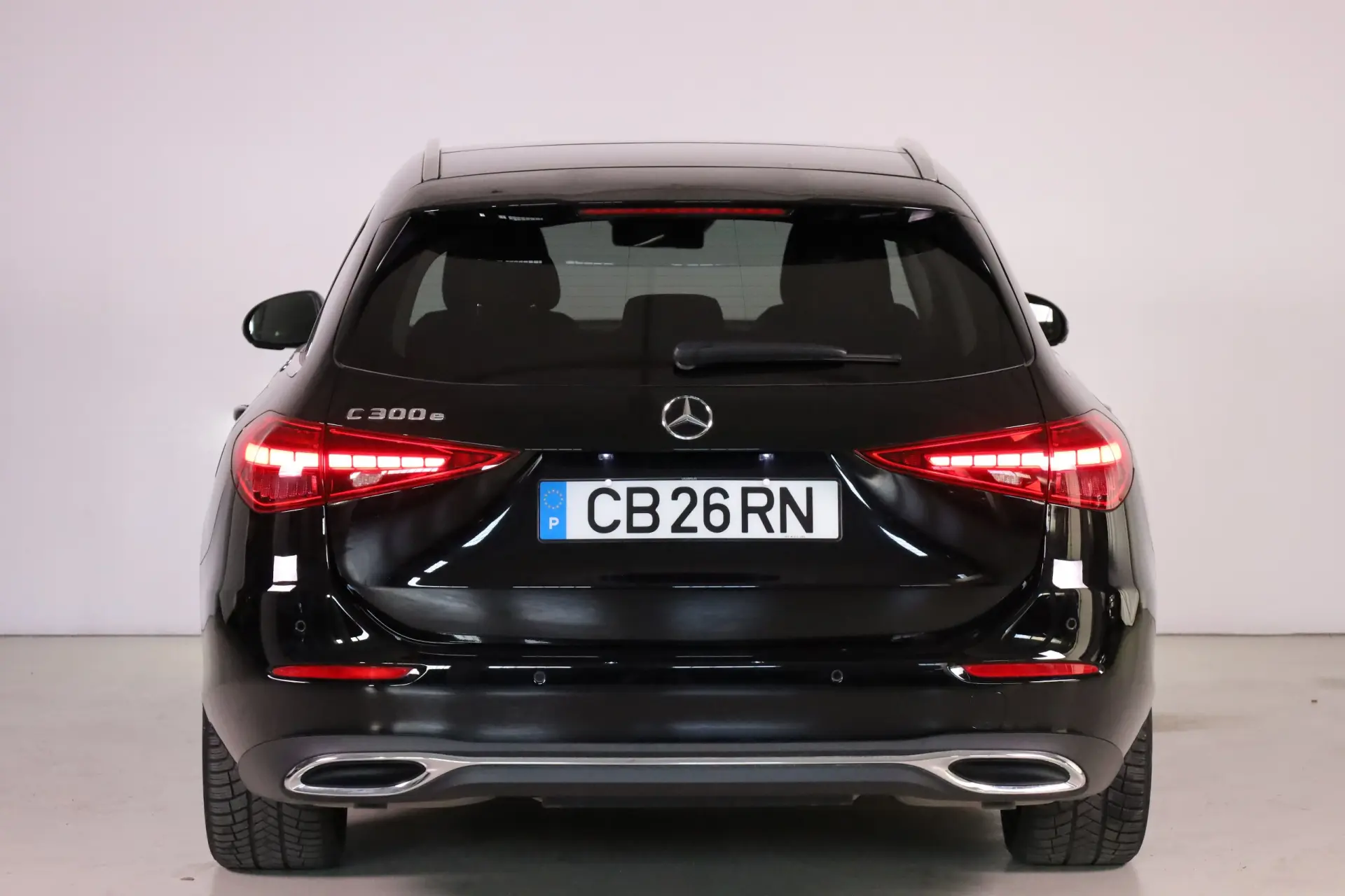 Mercedes-Benz C 300 e T 9G-TRONIC Avantgarde 16