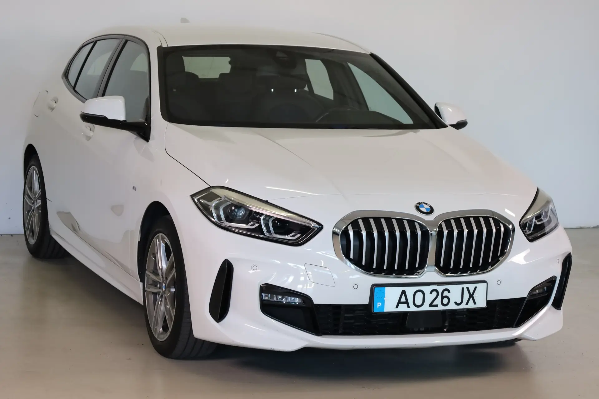 BMW 116 d Pack Desportivo M 7