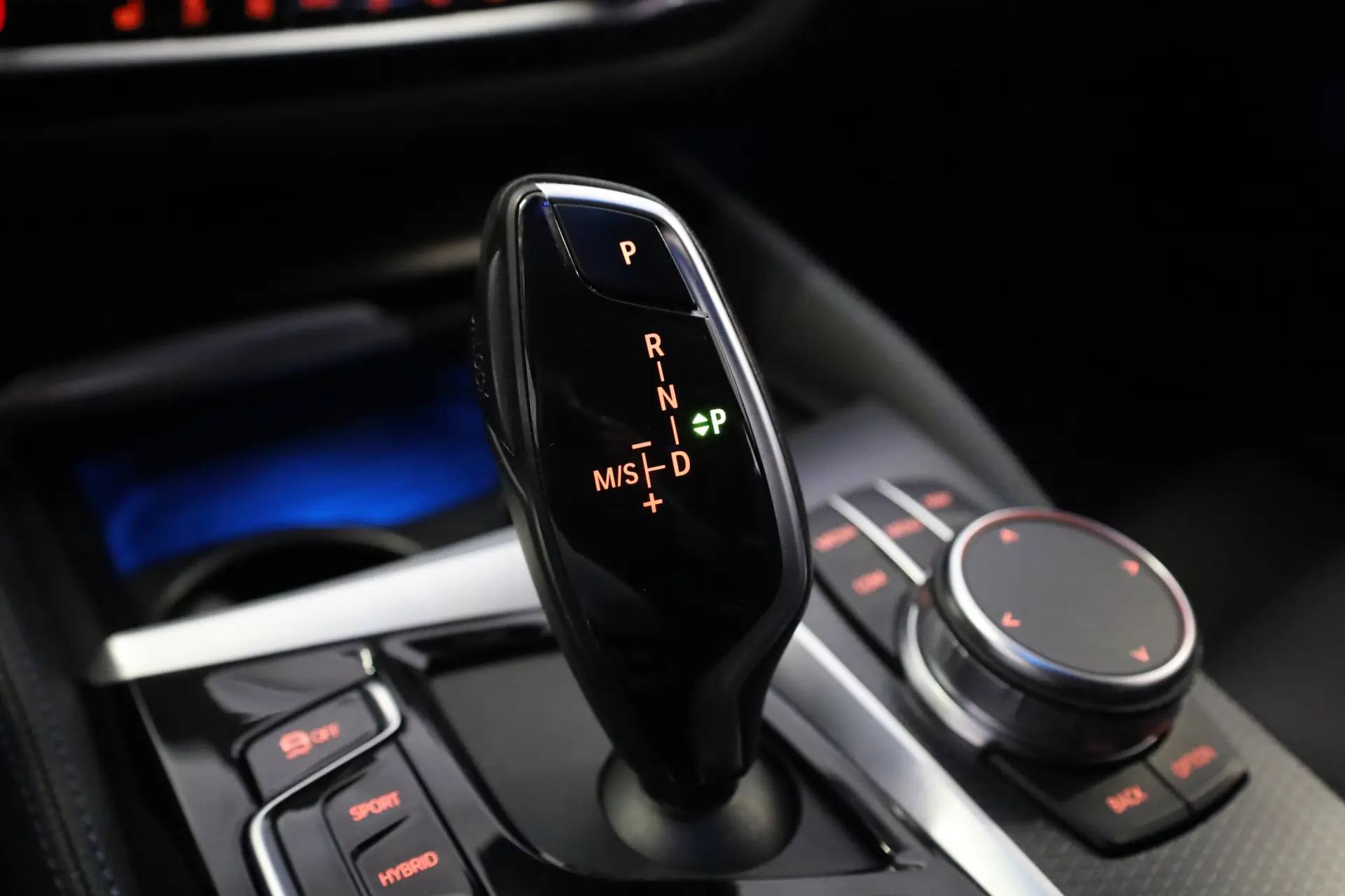 BMW 530 e Pack Desportivo M 39