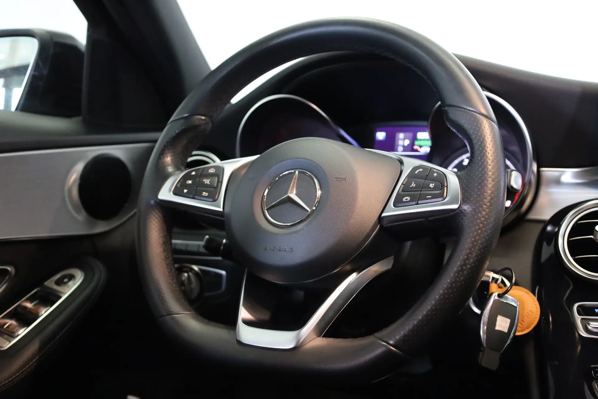 Mercedes-Benz C 350 e 6