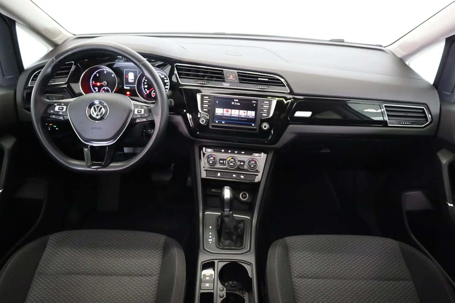 Volkswagen Touran 1.6 TDI R-Line DSG 6