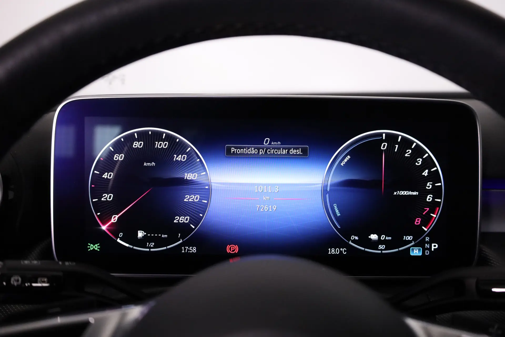 Mercedes-Benz C 300 e T 9G-TRONIC Avantgarde 24