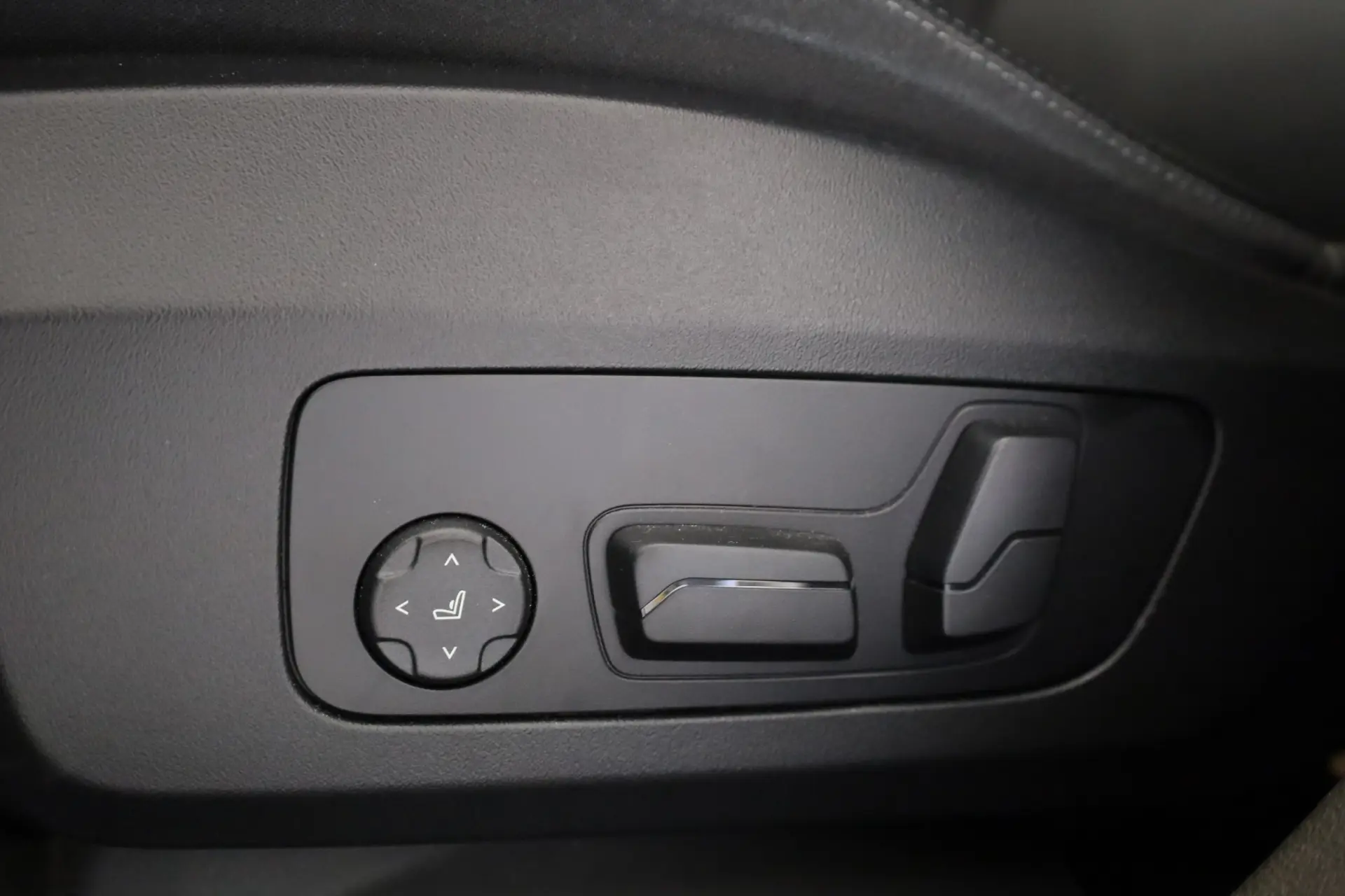 BMW X2 sDrive20i Pack Desportivo M Pro 25