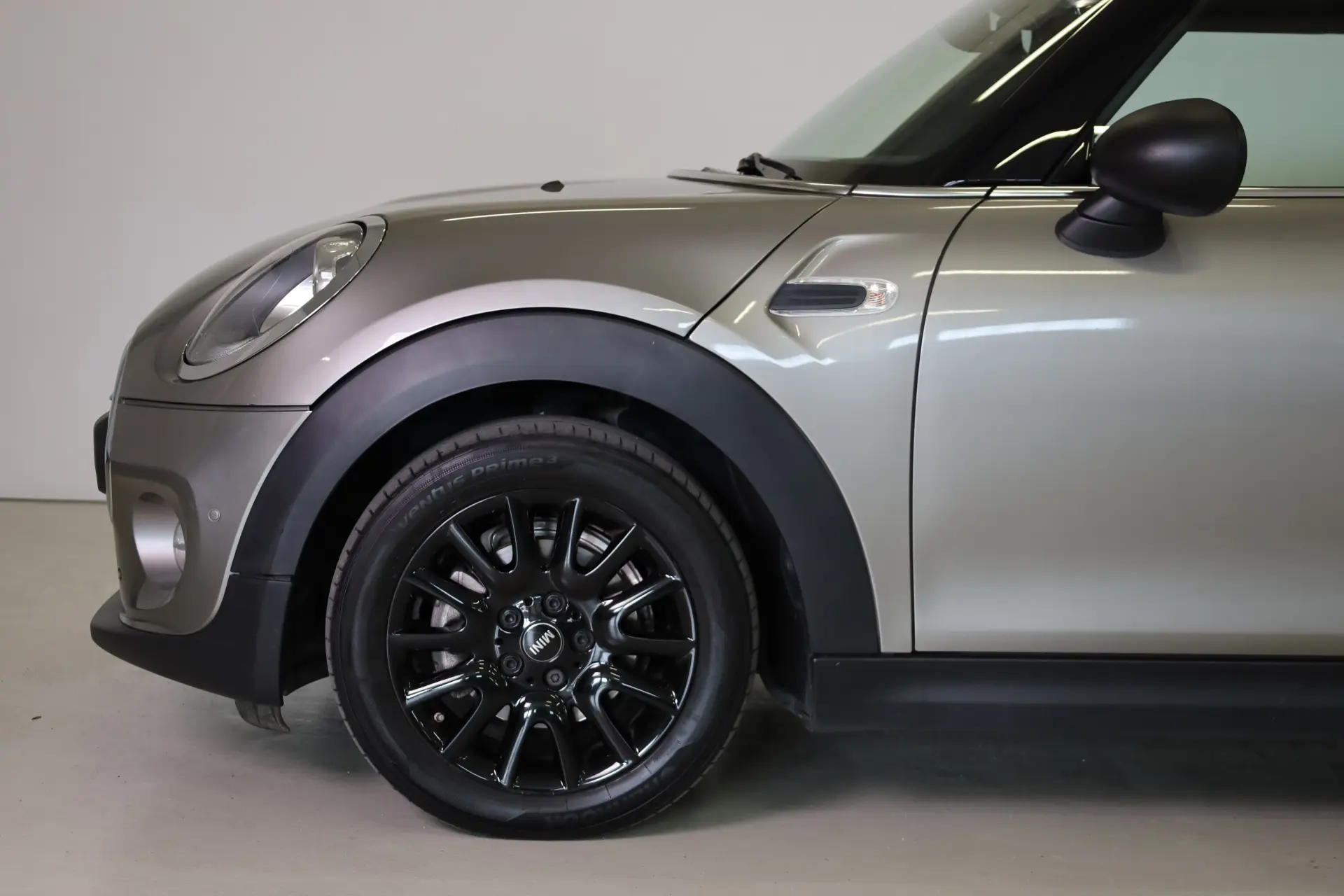 MINI Cabrio One Sport Edition 13