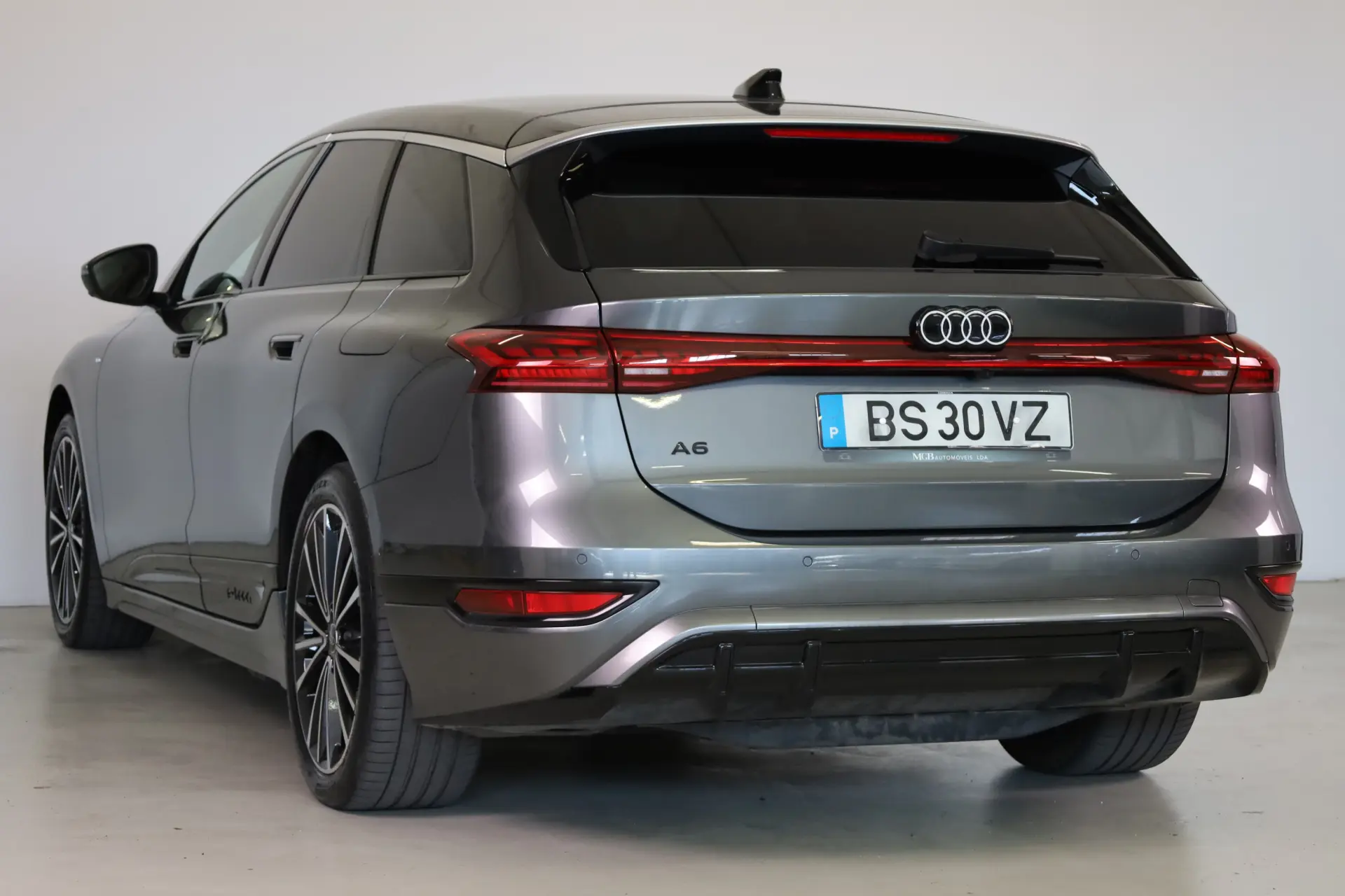 Audi A6 Avant e-tron 100 kWh Performance SE Business Plus Electric Days 15