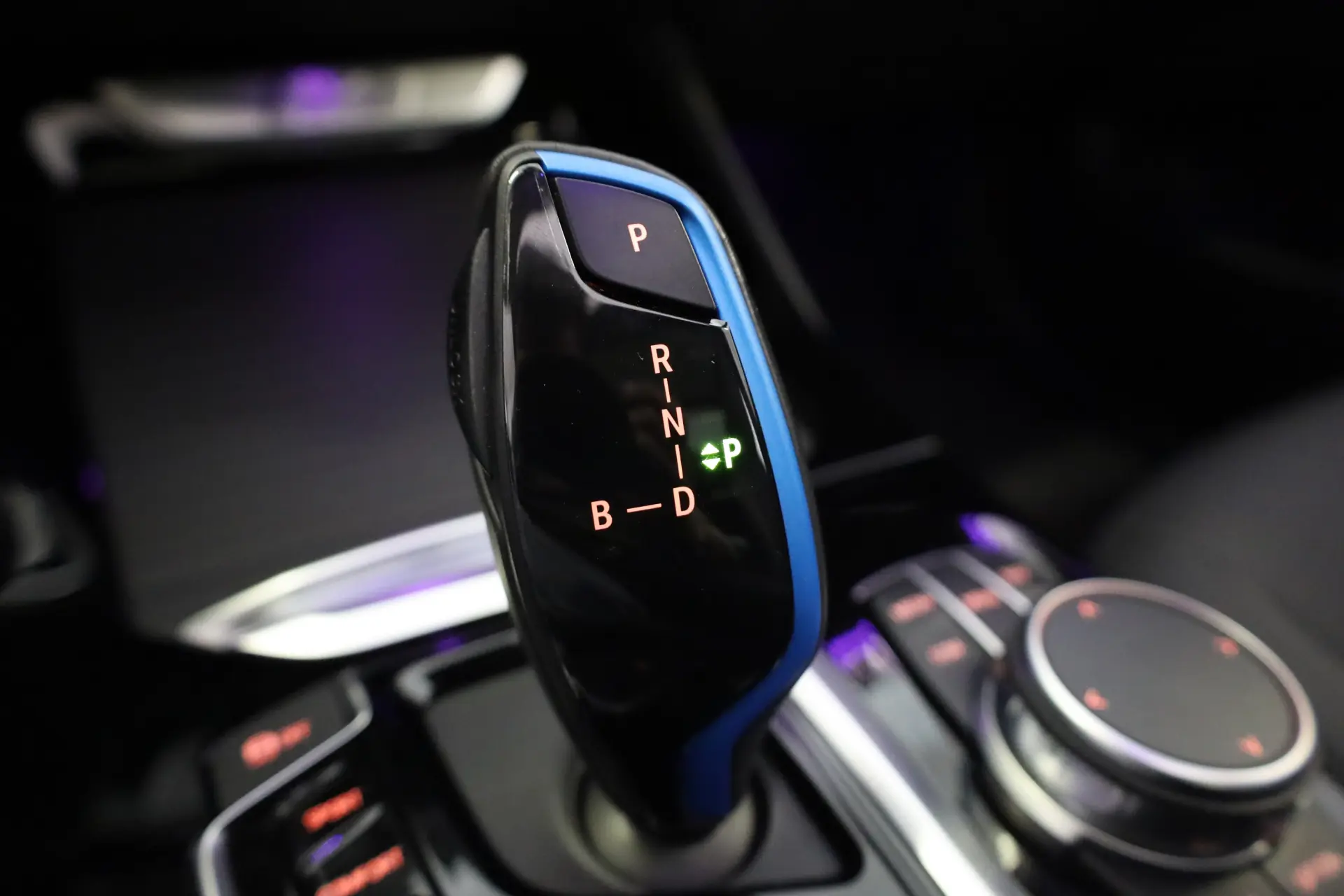 BMW iX3 Inspiring 36