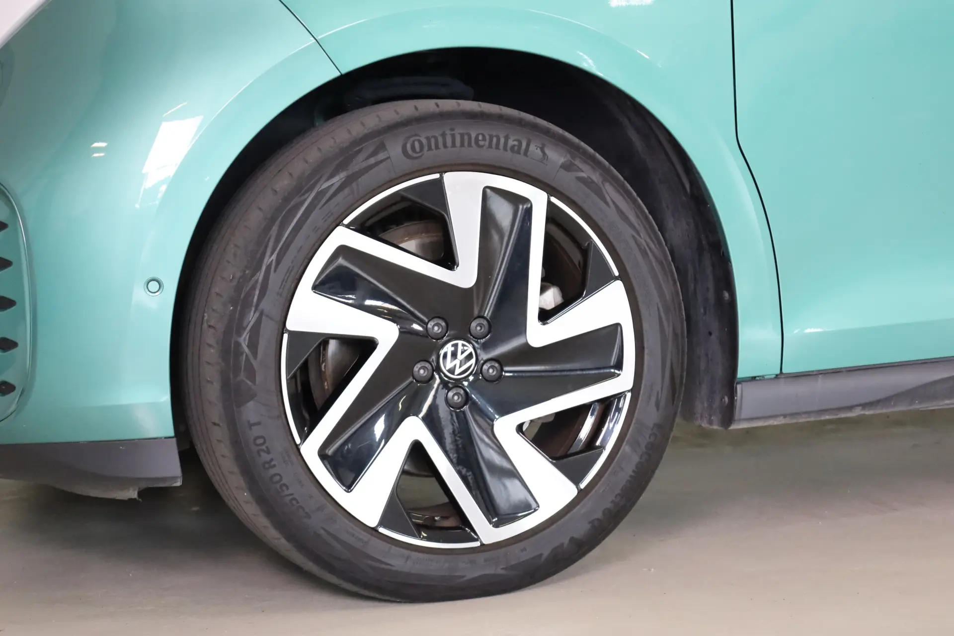 Volkswagen ID.Buzz Pro 11