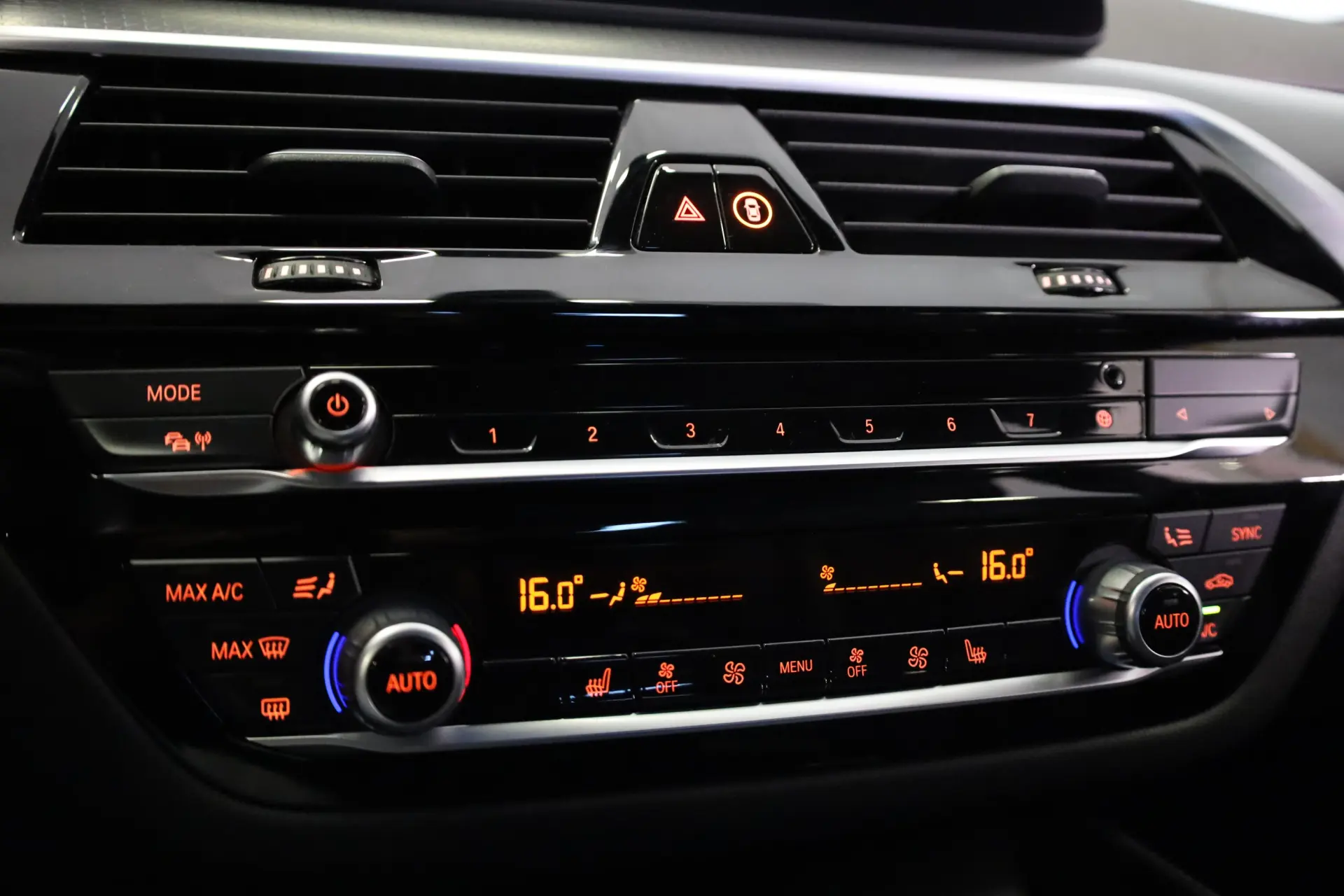 BMW 530 e Pack Desportivo M 32