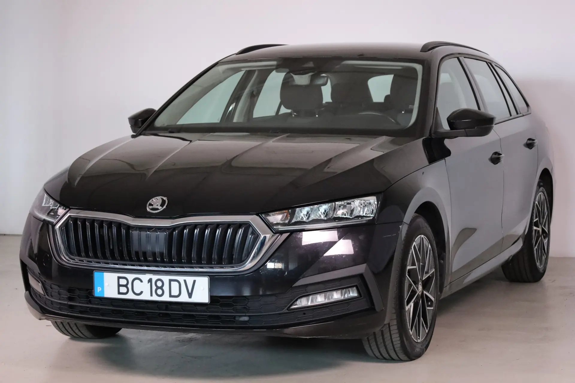 Skoda Octavia Break 2.0 TDI Scout DSG 4x4 3