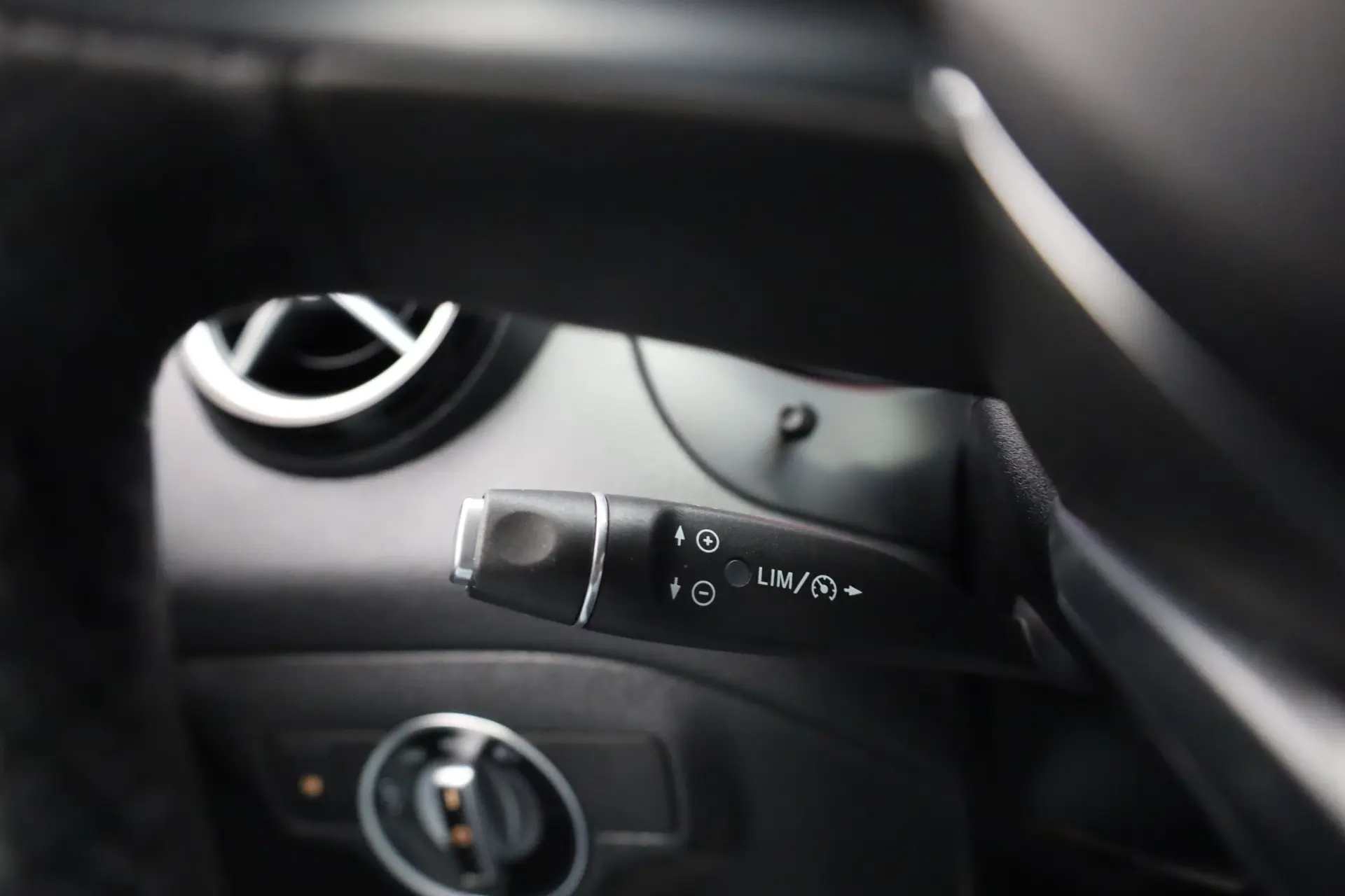 Mercedes-Benz GLA 180 Edition 1 27