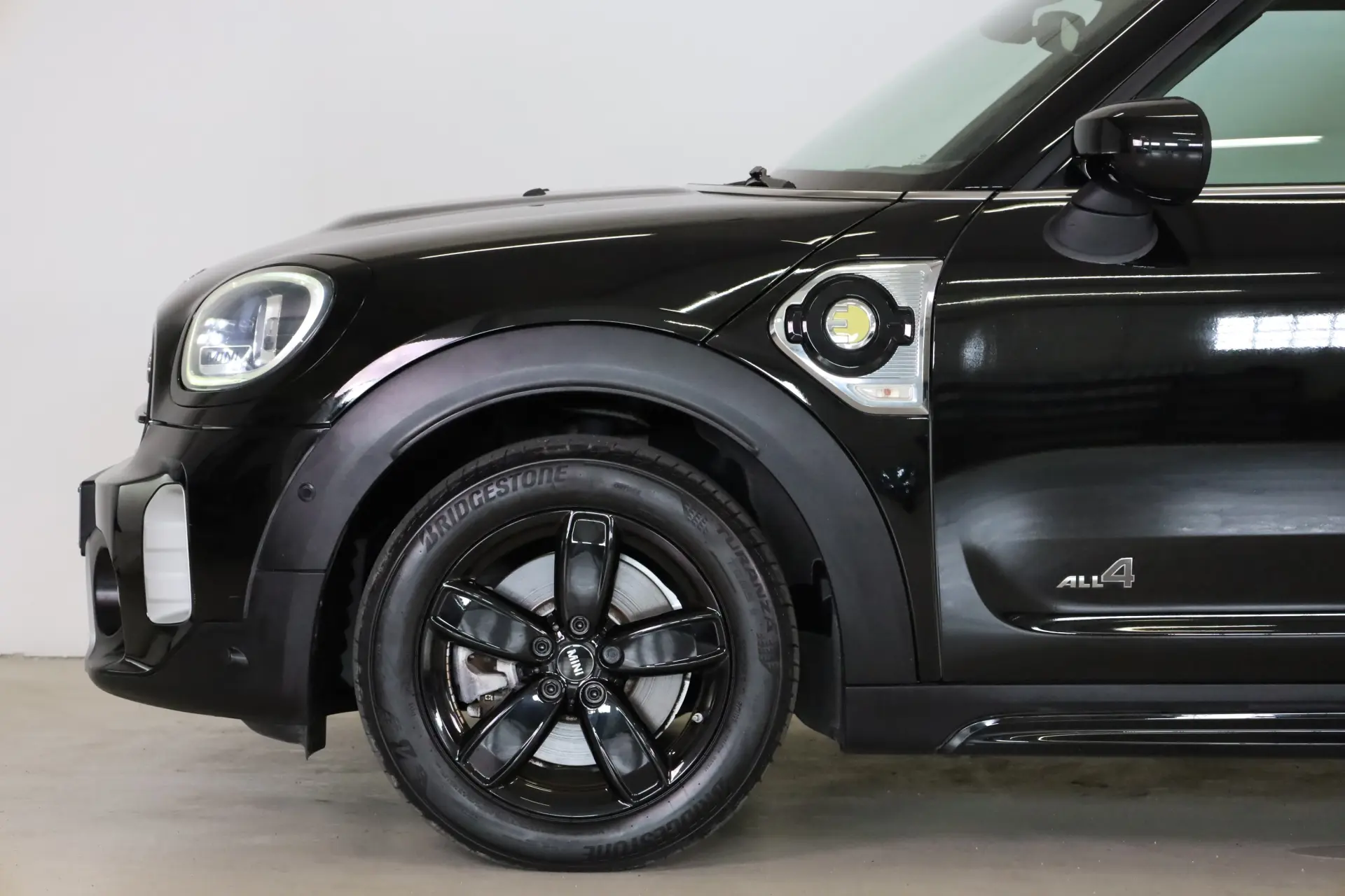 MINI Countryman Cooper SE ALL4 Auto 12