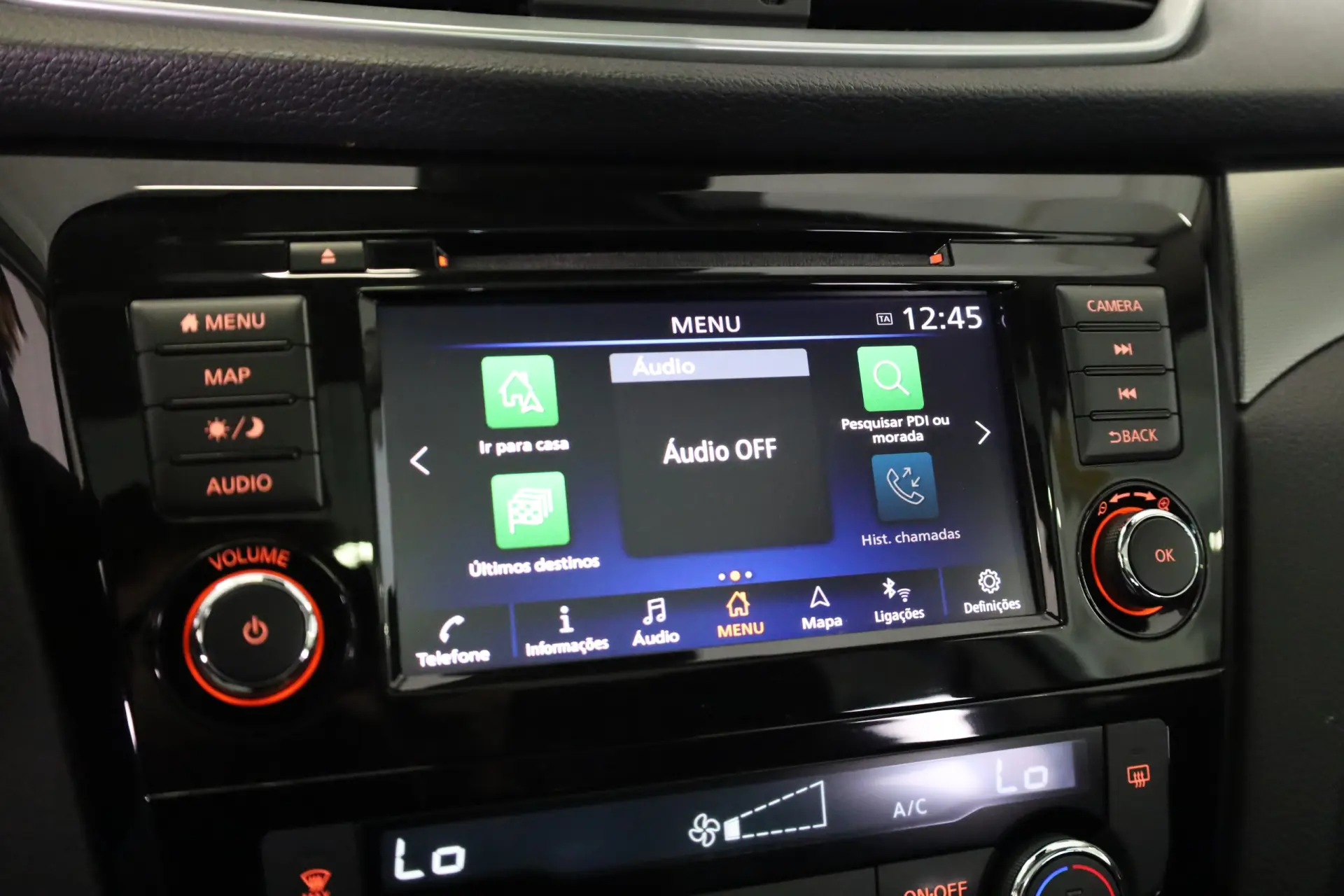 Nissan Qashqai 1.3 DIG-T N-Connecta LED+TT+SKY 31