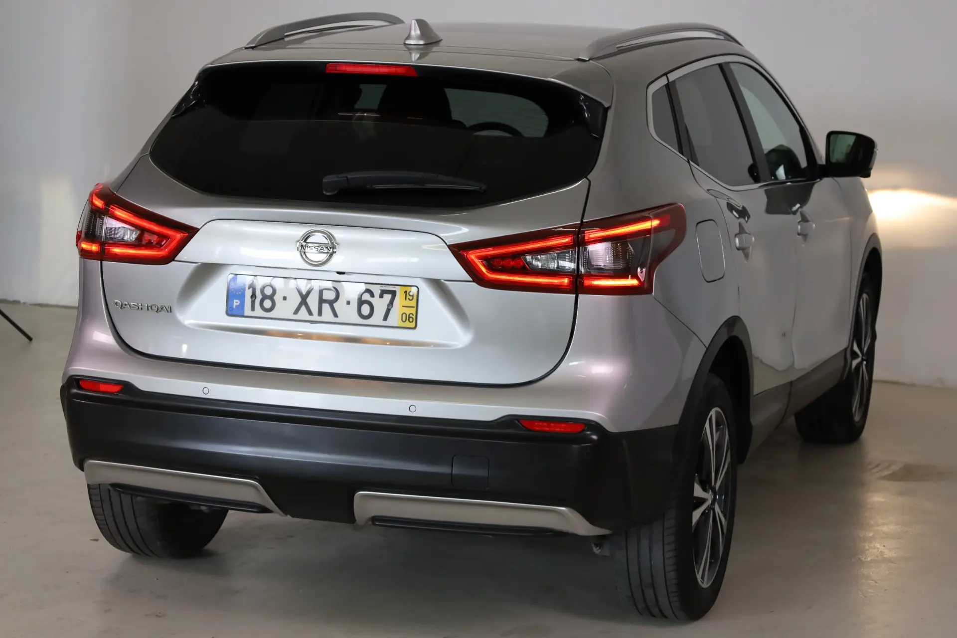 Nissan Qashqai 1.3 DIG-T N-Connecta LED+TT+SKY 21