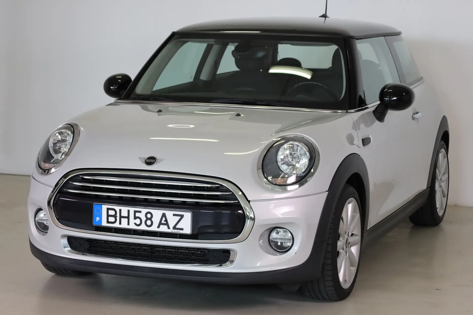 MINI 3 Portas Cooper D 3