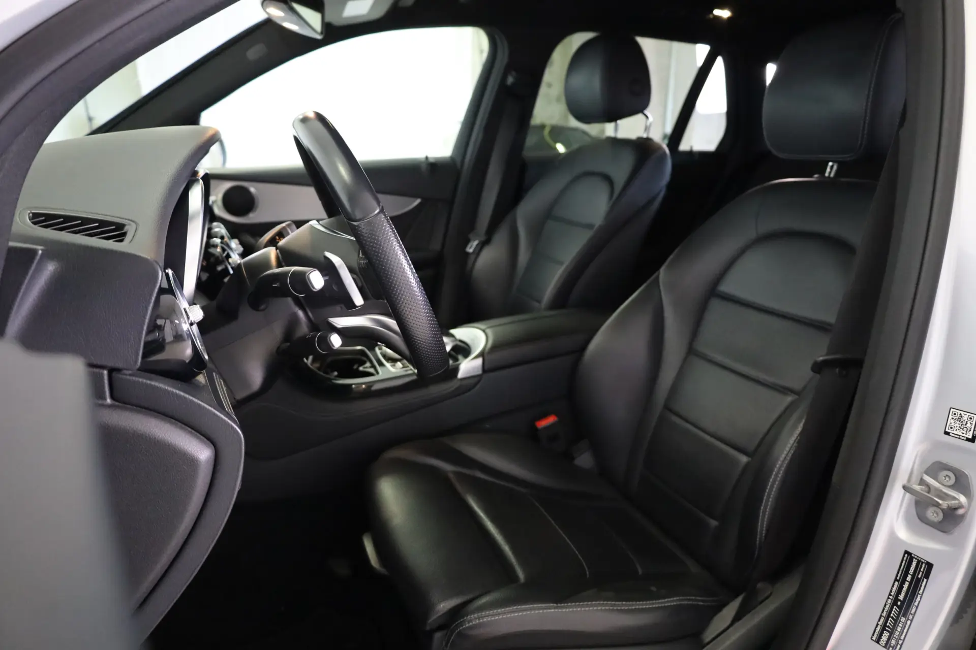 Mercedes-Benz GLC 250 d AMG Line 4-Matic 28